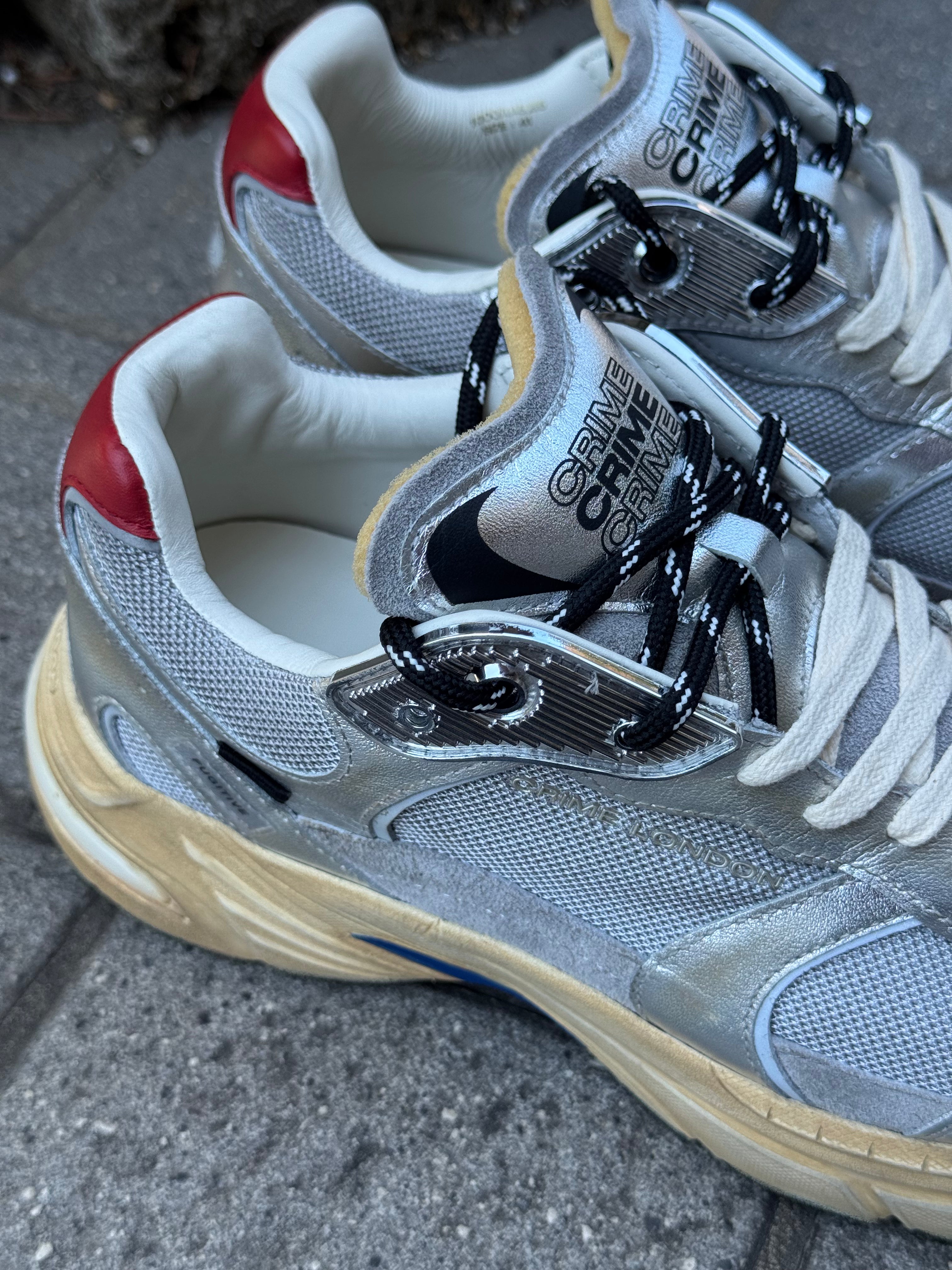 Crime London FUGITIVE sneakers in nylon e pelle colore argento