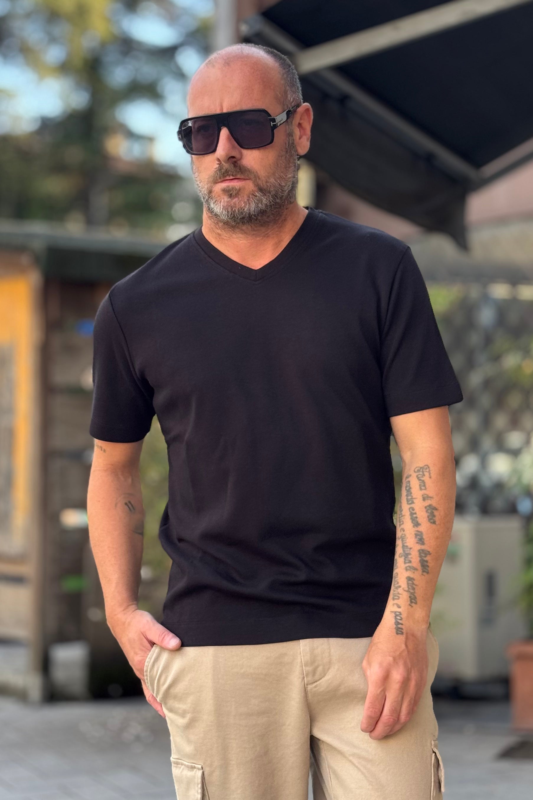 I MARSILI TSHIRT V-NECK COTONE MASSICCIO DISPONIBILE IN 2 COLORI