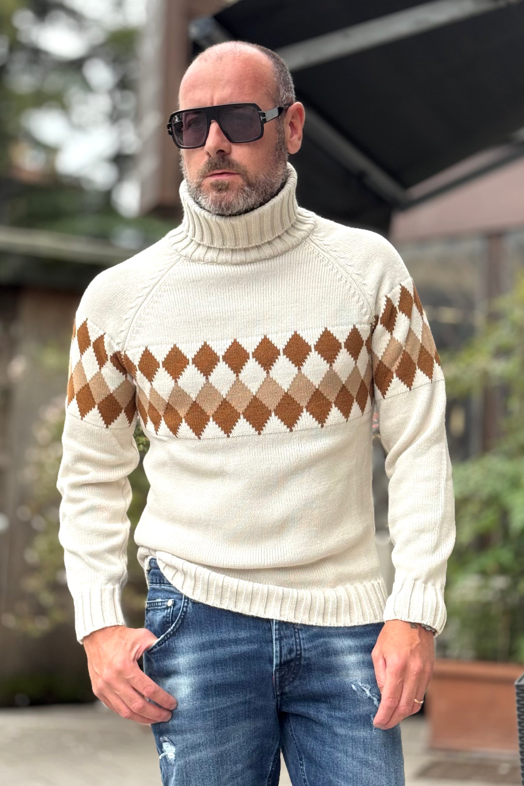 TELAMIRA MAGLIA COLLO ALTO MOTIVO ROMBO DISPONIBILE IN 2 COLORI