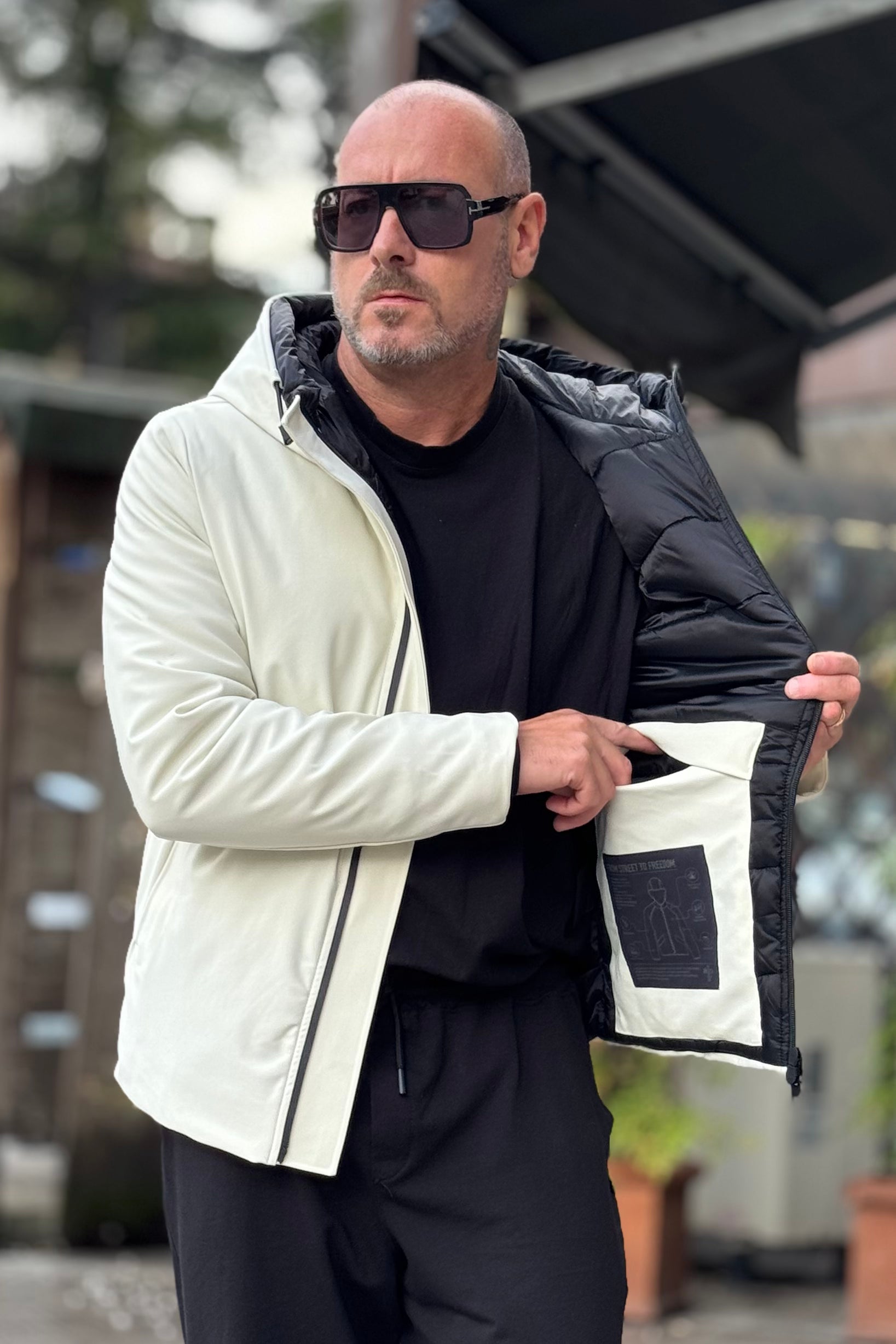 TELAMIRA GIUBBINO TECNICO CON CAPPUCCIO DISPONIBILE IN 2 COLORI