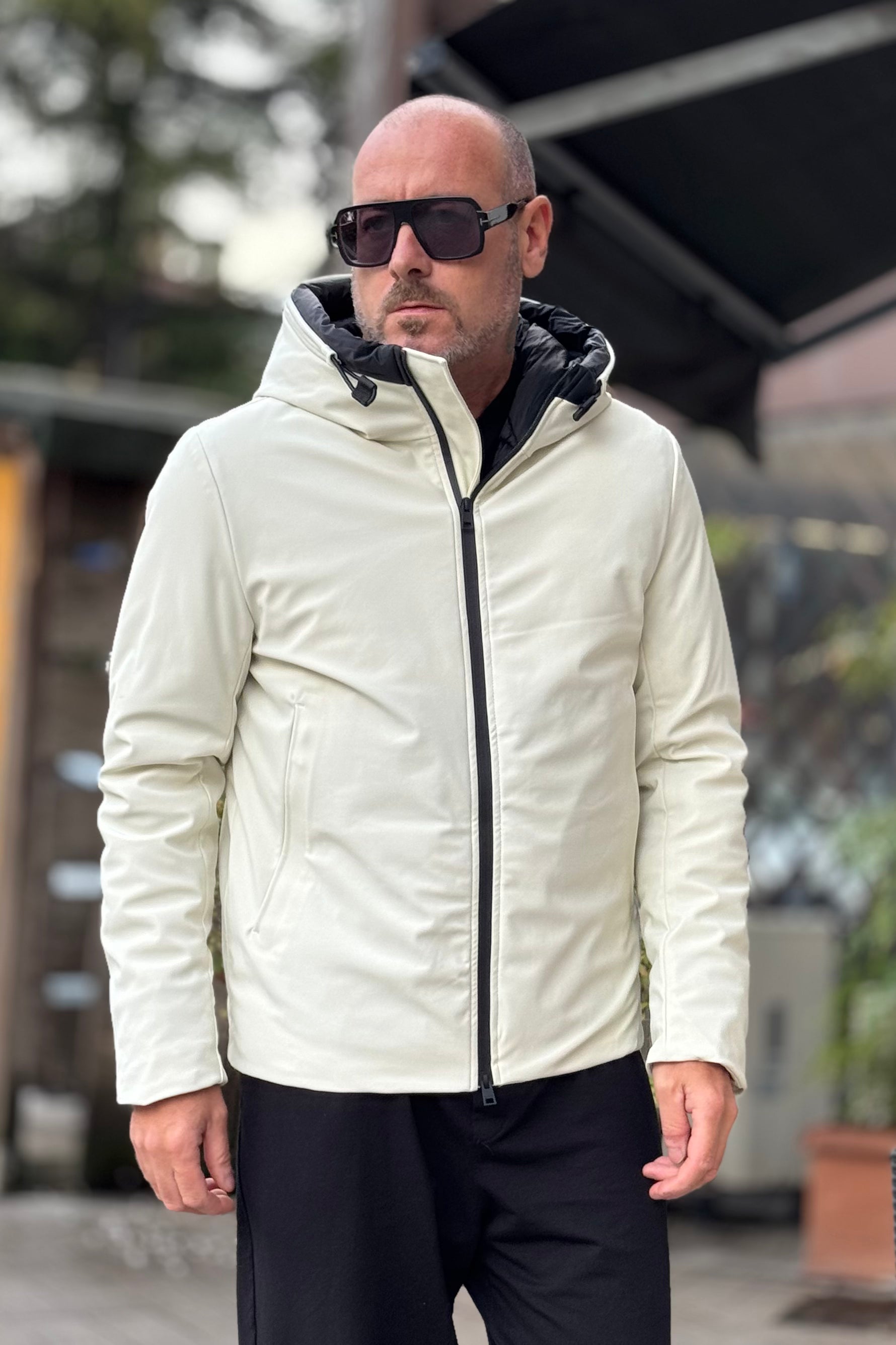 TELAMIRA GIUBBINO TECNICO CON CAPPUCCIO DISPONIBILE IN 2 COLORI