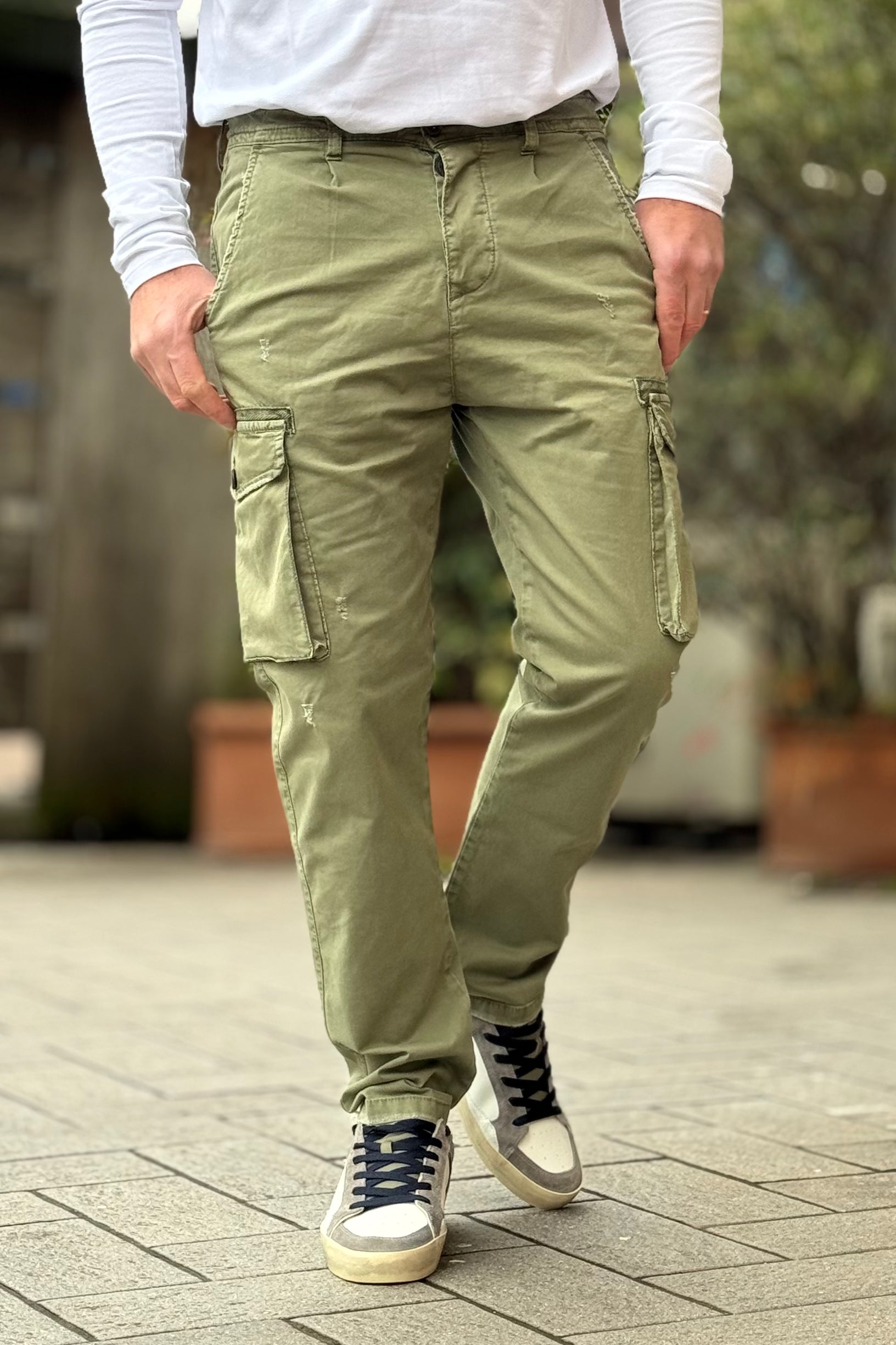 XAGON MAN PANTALONE TASCONATO DISPONIBILE IN 2 COLORI - Mania Fashion Clothing