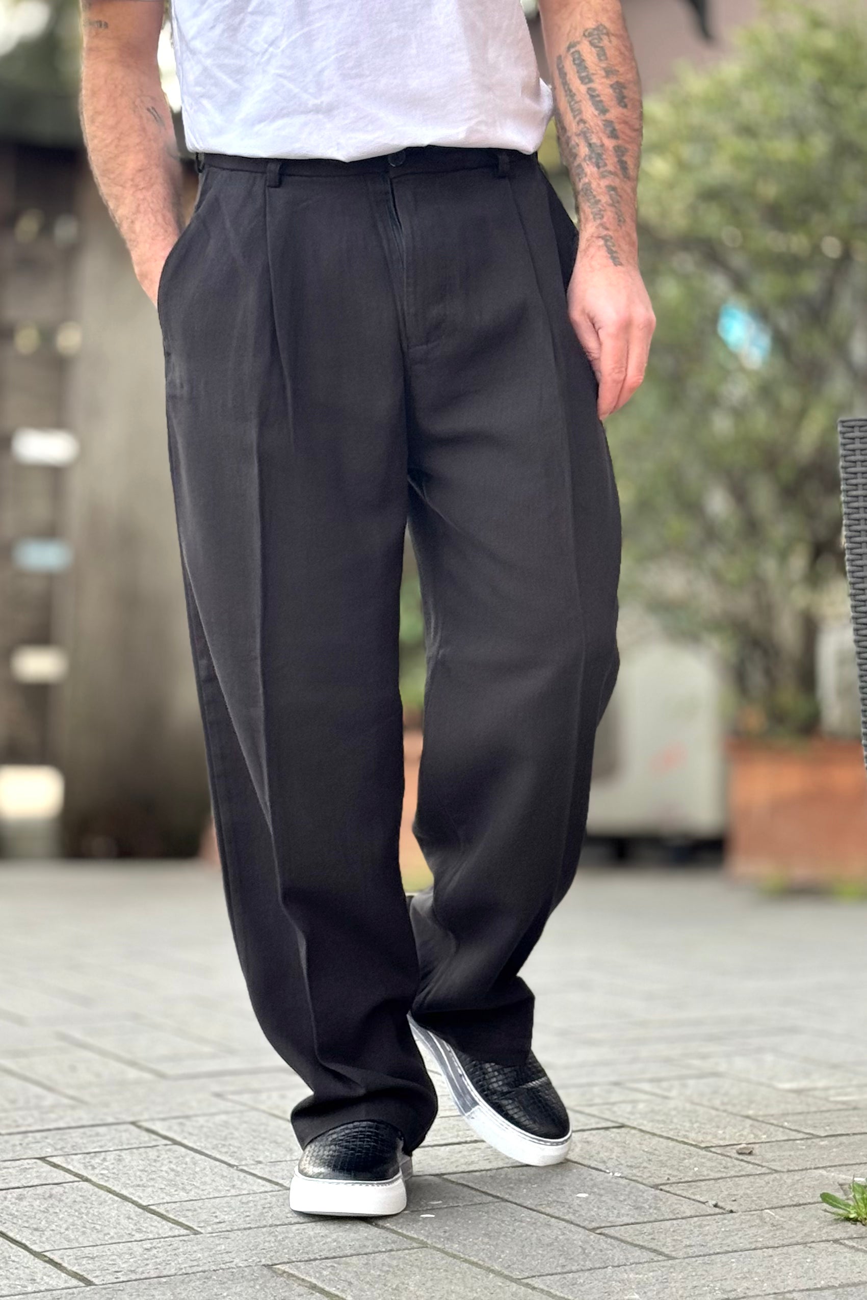 TELAMIRA PANTALONE LARGO CON PINCES IN COTONE E LINO DISPONIBILE IN 2 COLORI