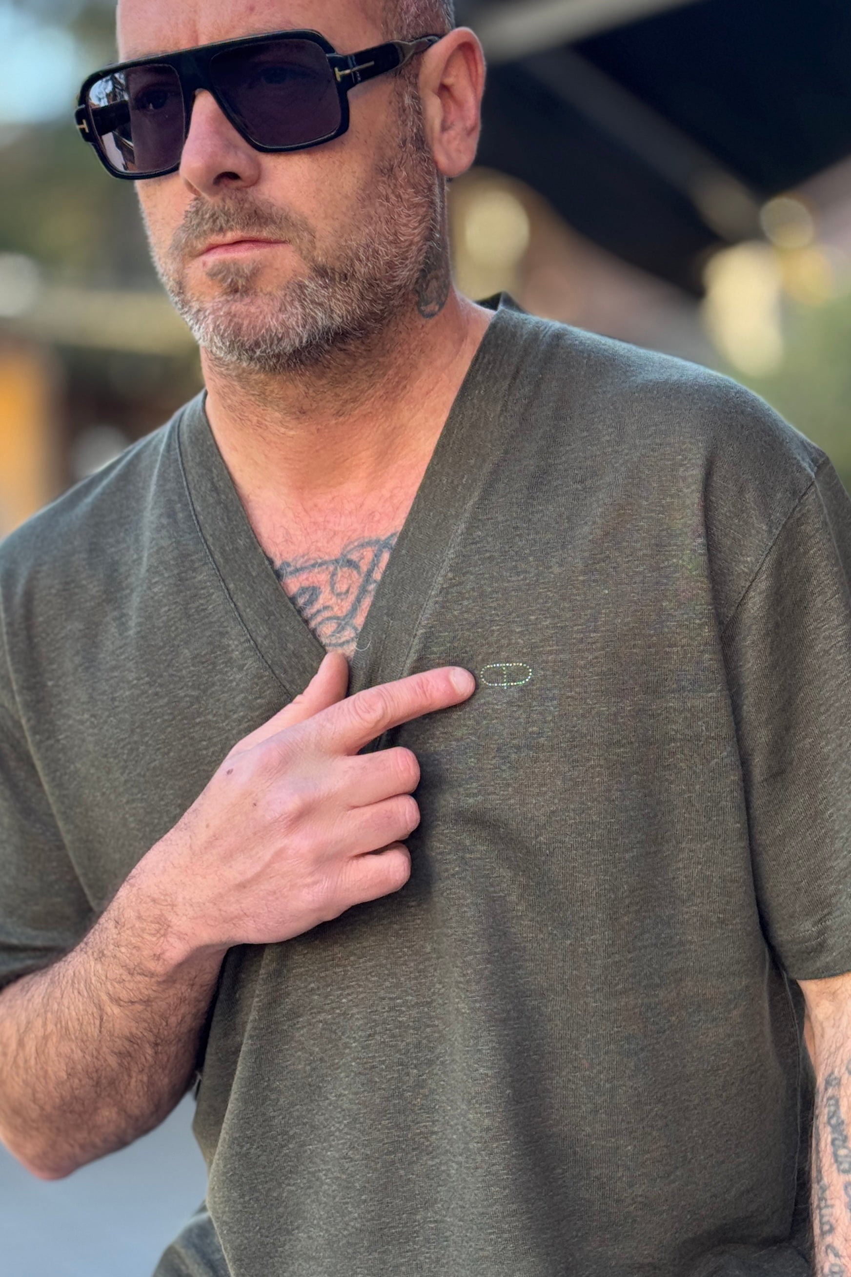 PIGNATELLI LINEA OMNIA TSHIRT V-NECK IN 100% LINO