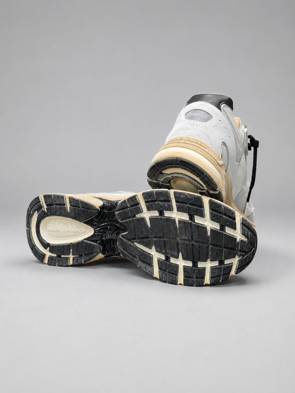 CRIME LONDON SNEAKERS MODELLO FUGITIVE