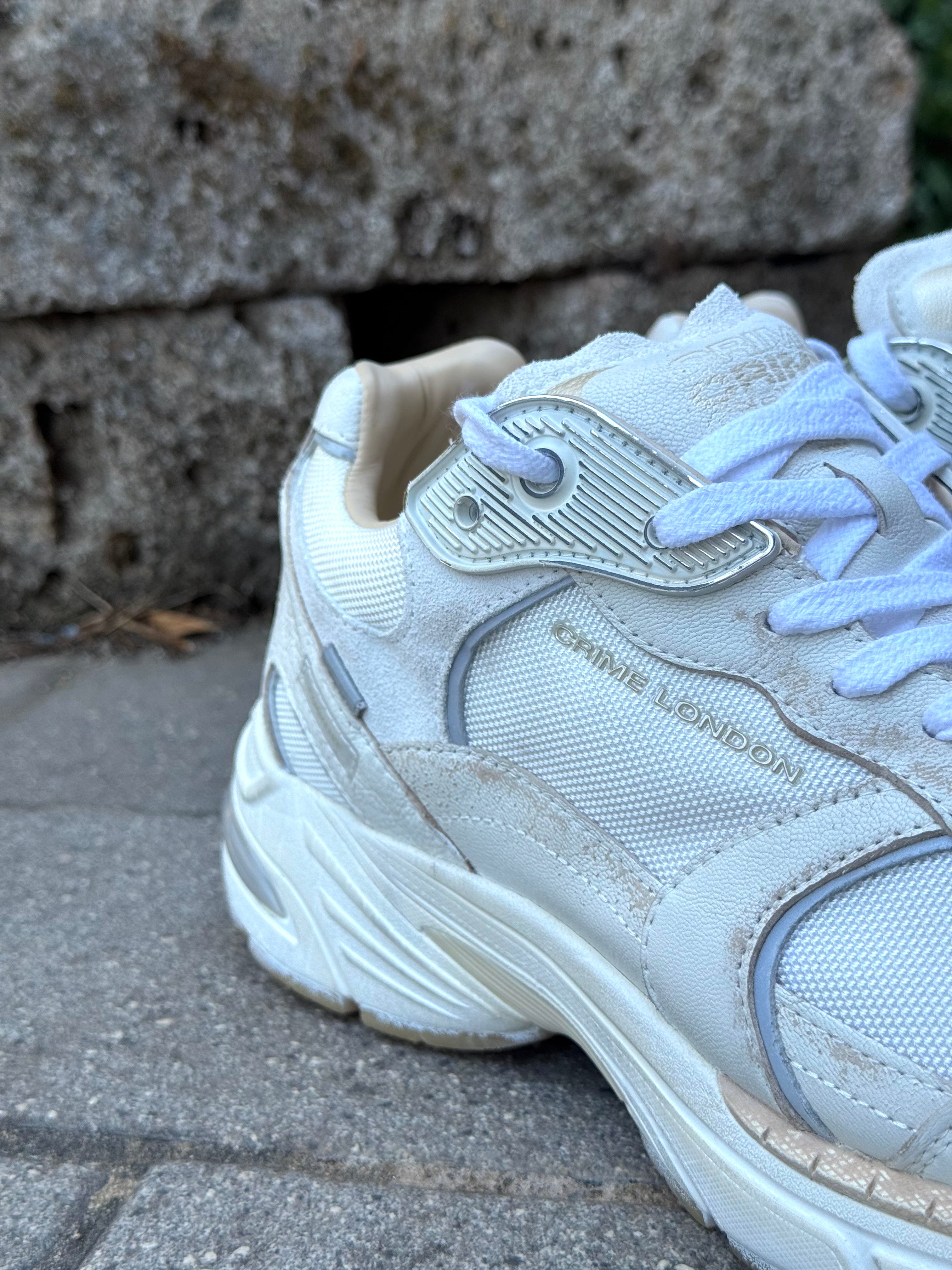 Crime London FUGITIVE sneakers in pelle e nylon colore bianco