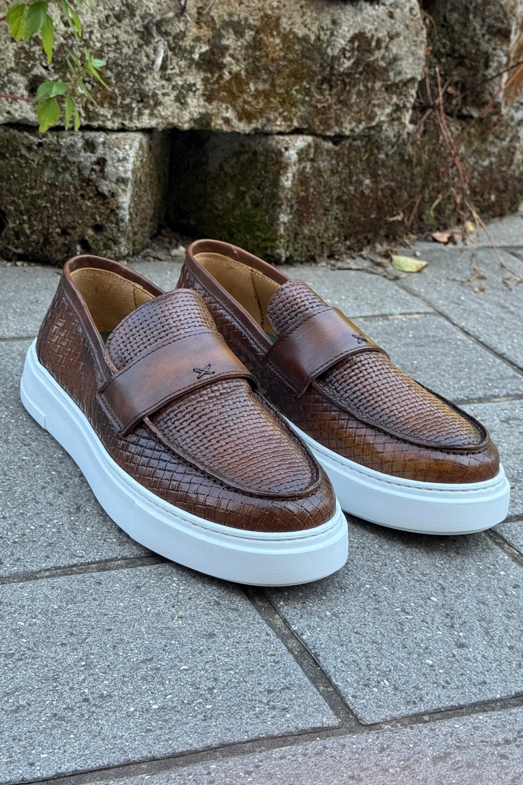 ARNOLD LAYNE MOCASSINO IN PELLE FONDO GOMMA