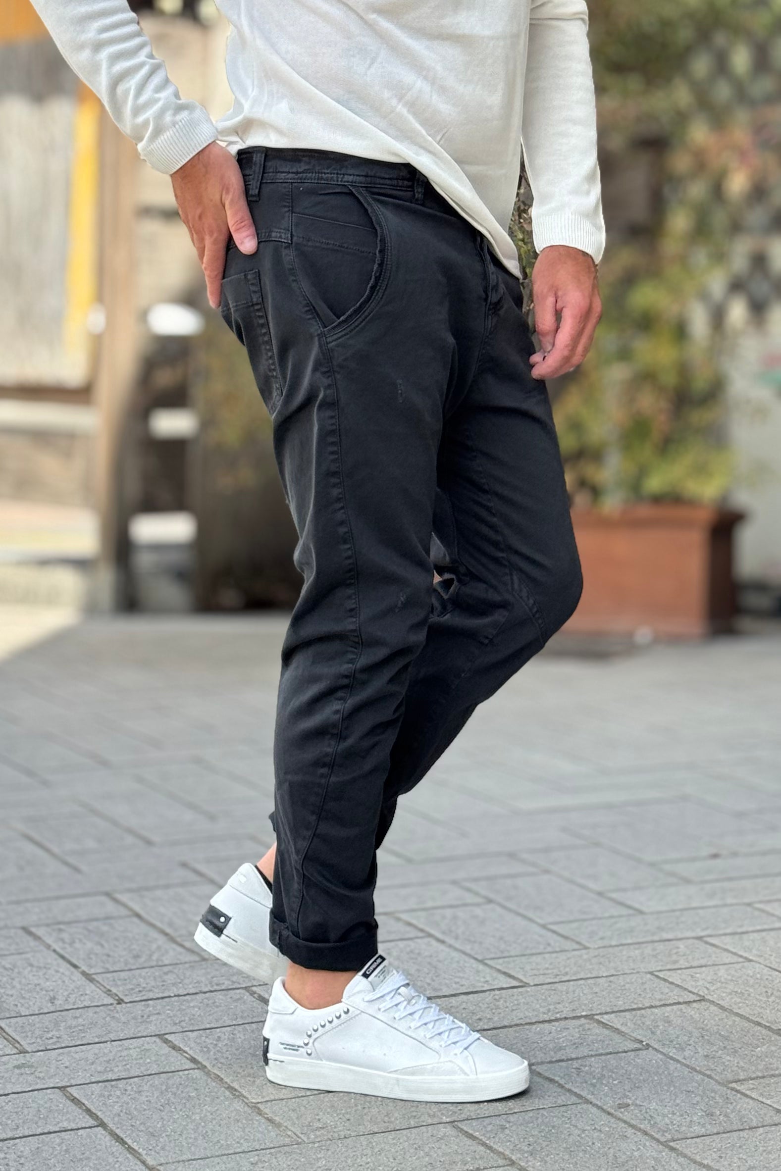 XAGON MAN A25032CR4074 PANTALONE SLIM DISPONIBILE IN 3 COLORI