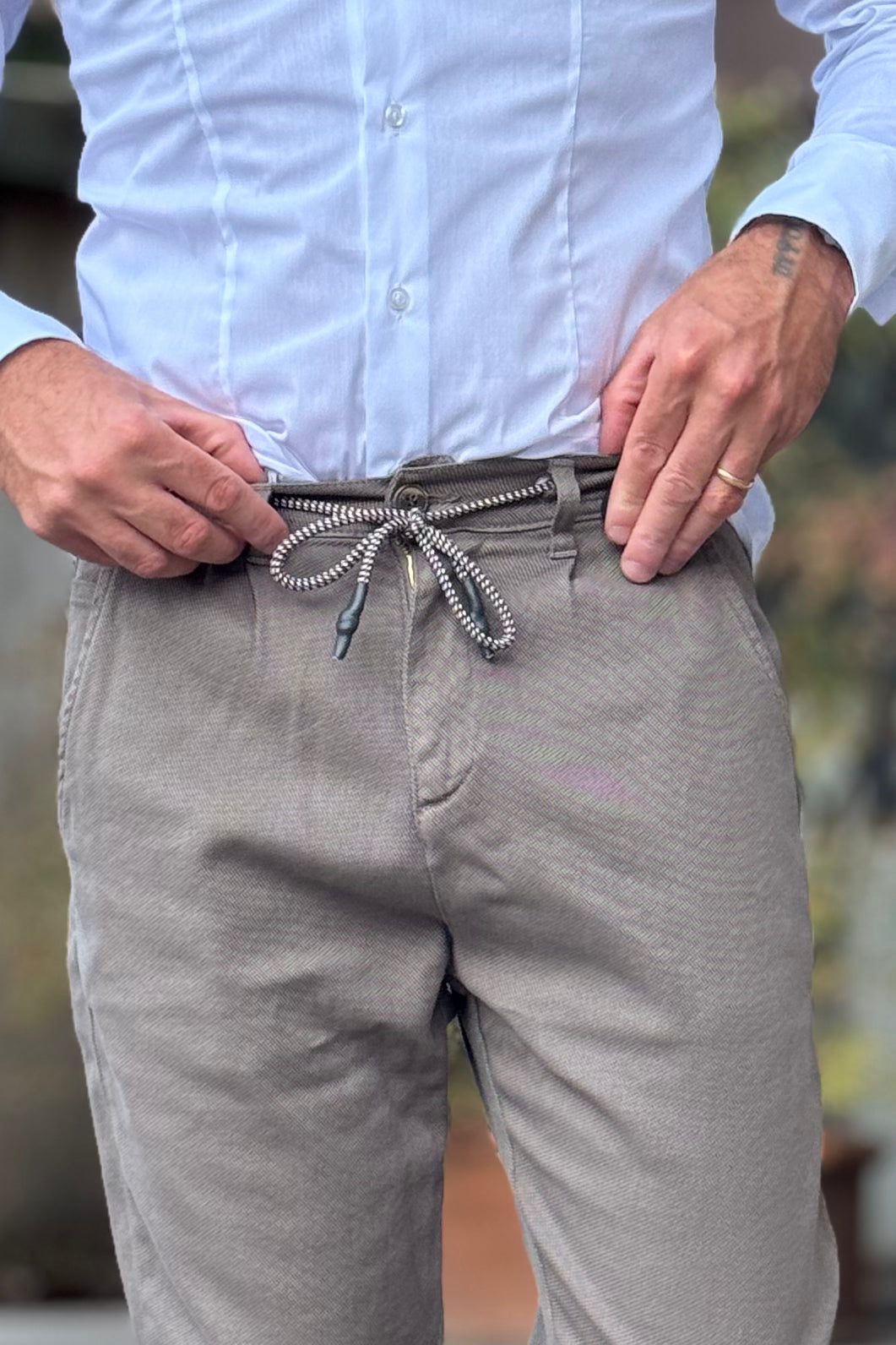 XAGON MAN A25031CR4071 PANTALACCIO IN TRAMA NIDO D'APE DISPONIBILE IN 2 COLORI