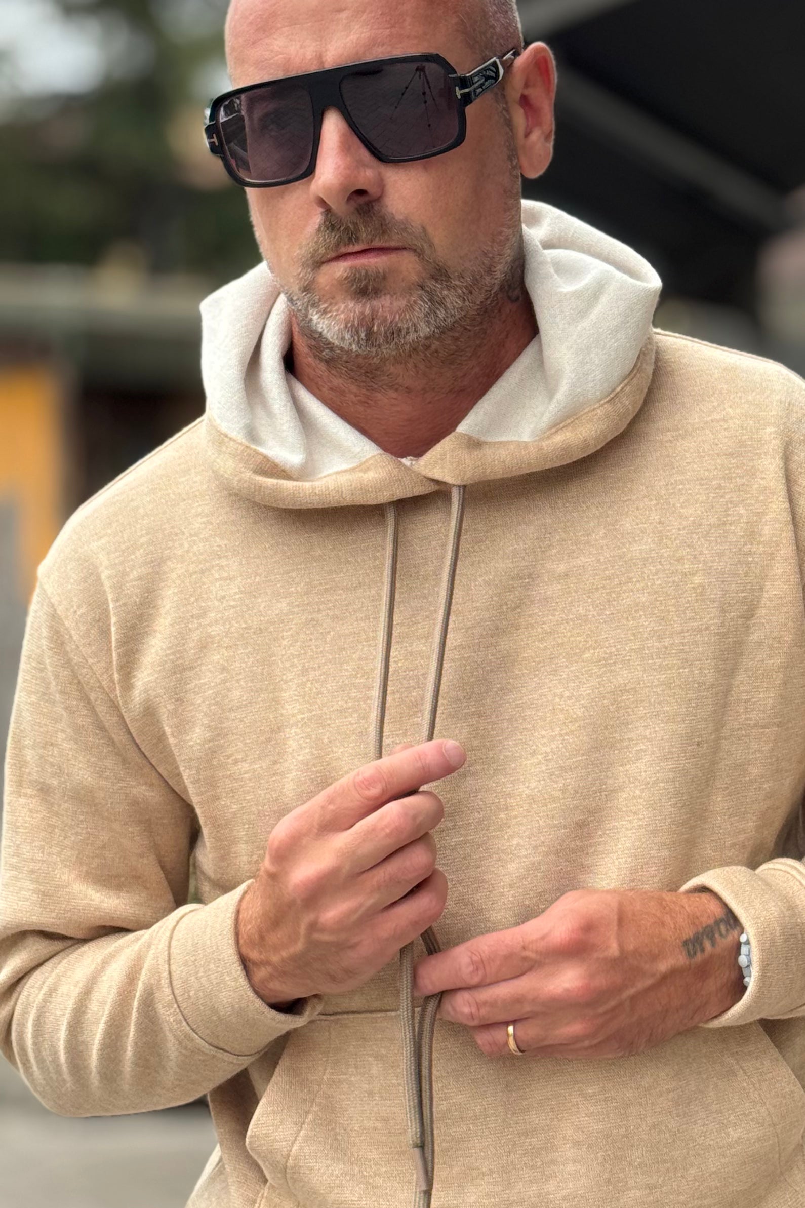 ANIMA DX1A MAGLIA CON CAPPUCCIO DISPONIBILE IN 2 COLORI