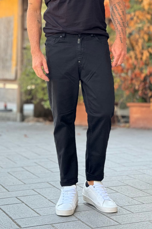 En Avance C13 five-pocket trousers long crotch black color