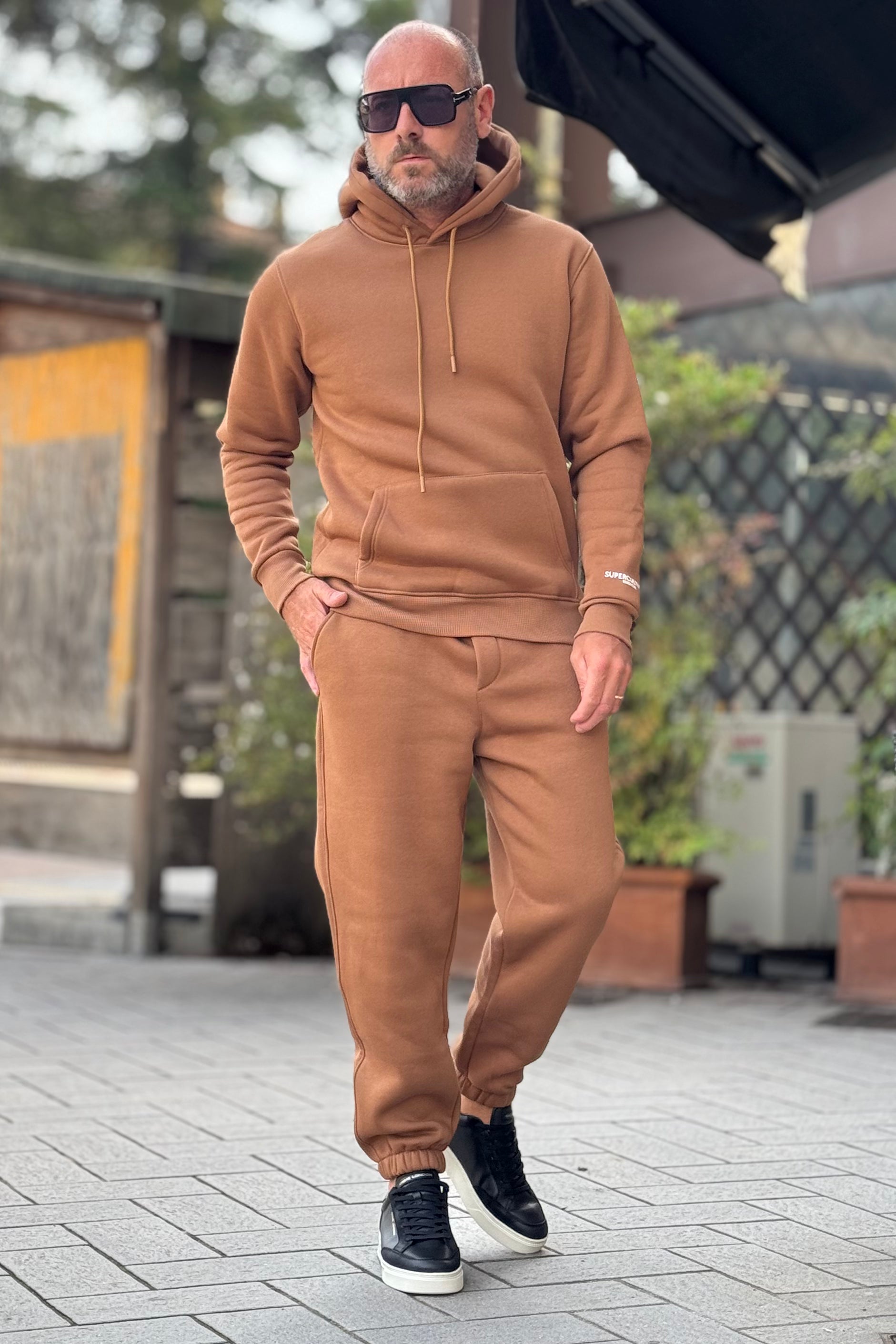 SUPERCULTURE JOY-Z TUTA FELPATA TASCA MARSUPIO E CAPPUCCIO COLORE BISCOTTO