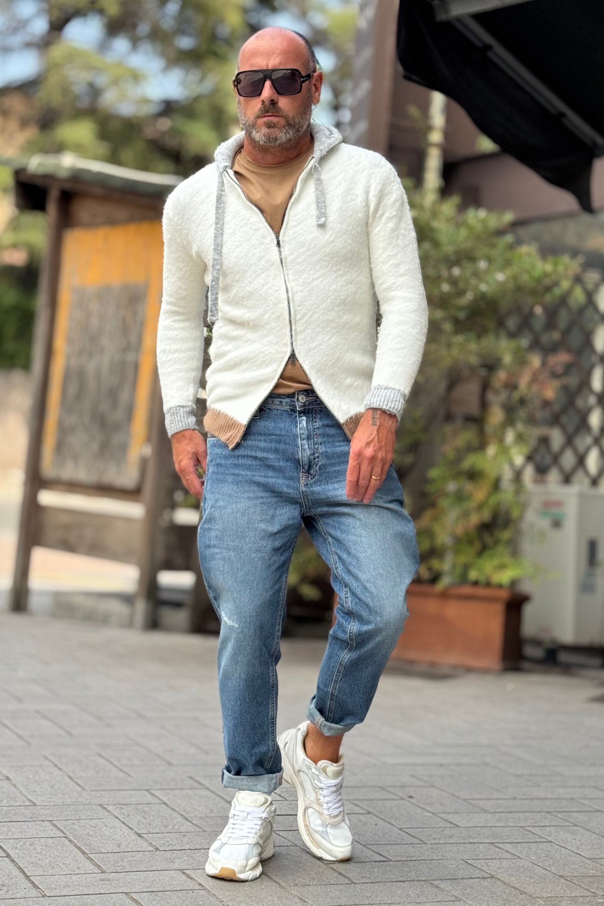 ANIMA AN301 MAGLIA CON ZIP E CAPPUCCIO COLORE PANNA