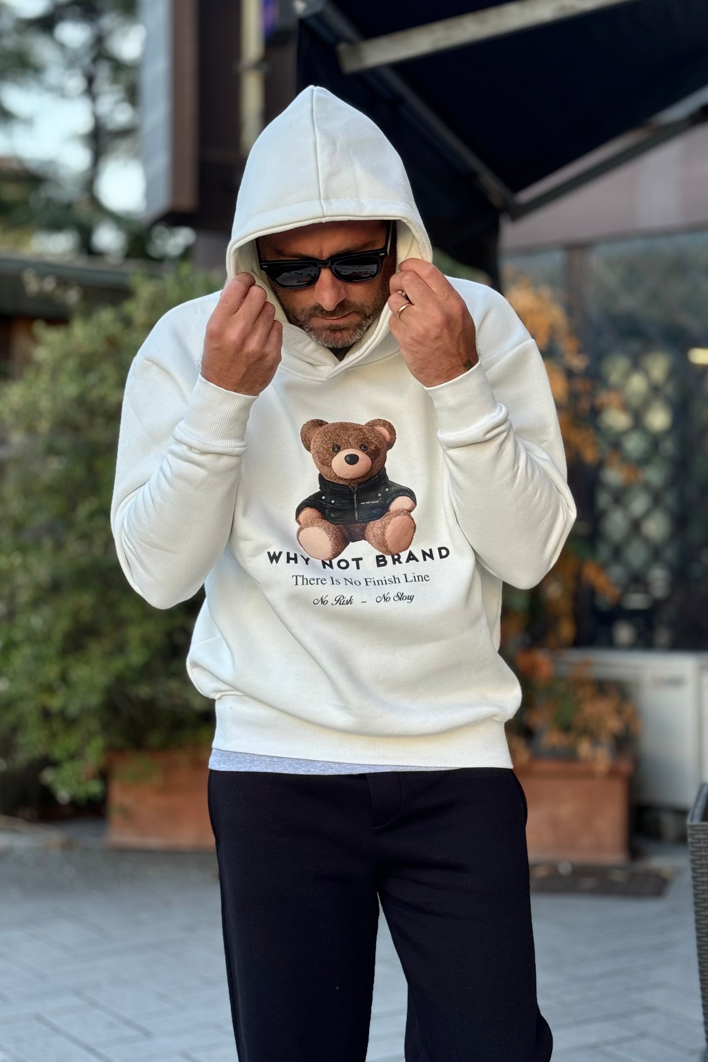 Why not brand BEAR hoodie with bear print available in 2 colors