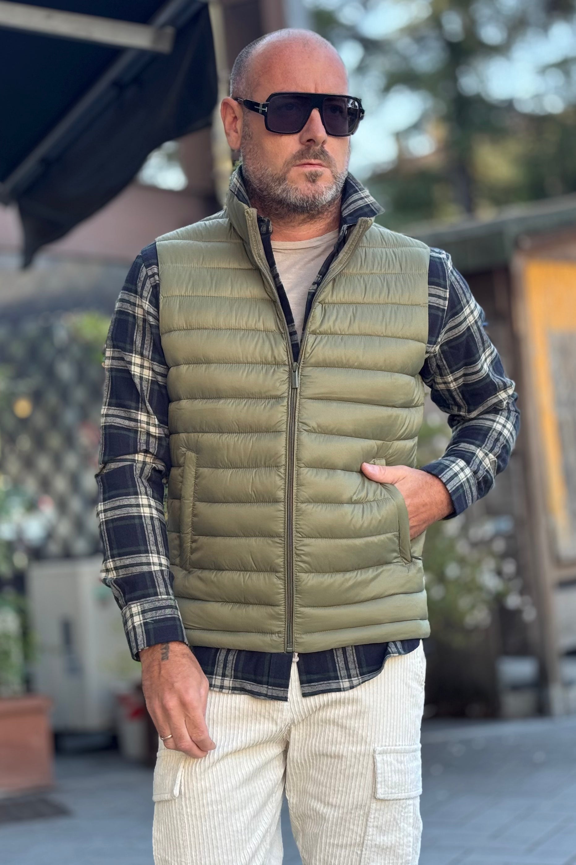 TELAMIRA GT030 PIUMINO 100GR SMANICATO DISPONIBILE IN 3 COLORI