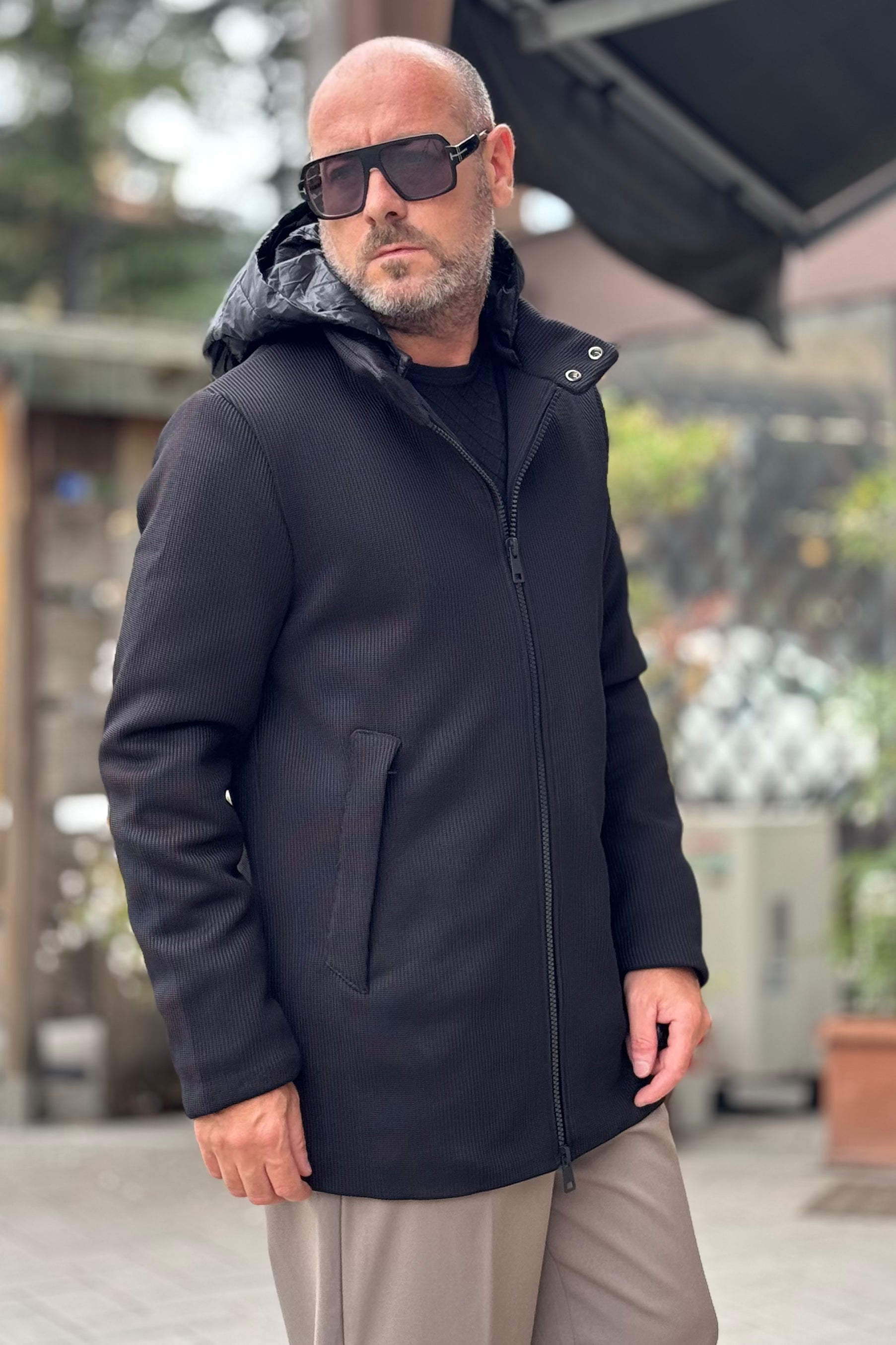 TELAMIRA WTG05128 PARKA IN TESSUTO CON CAPPUCCIO STACCABILE DISPONIBILE IN 2 COLORI