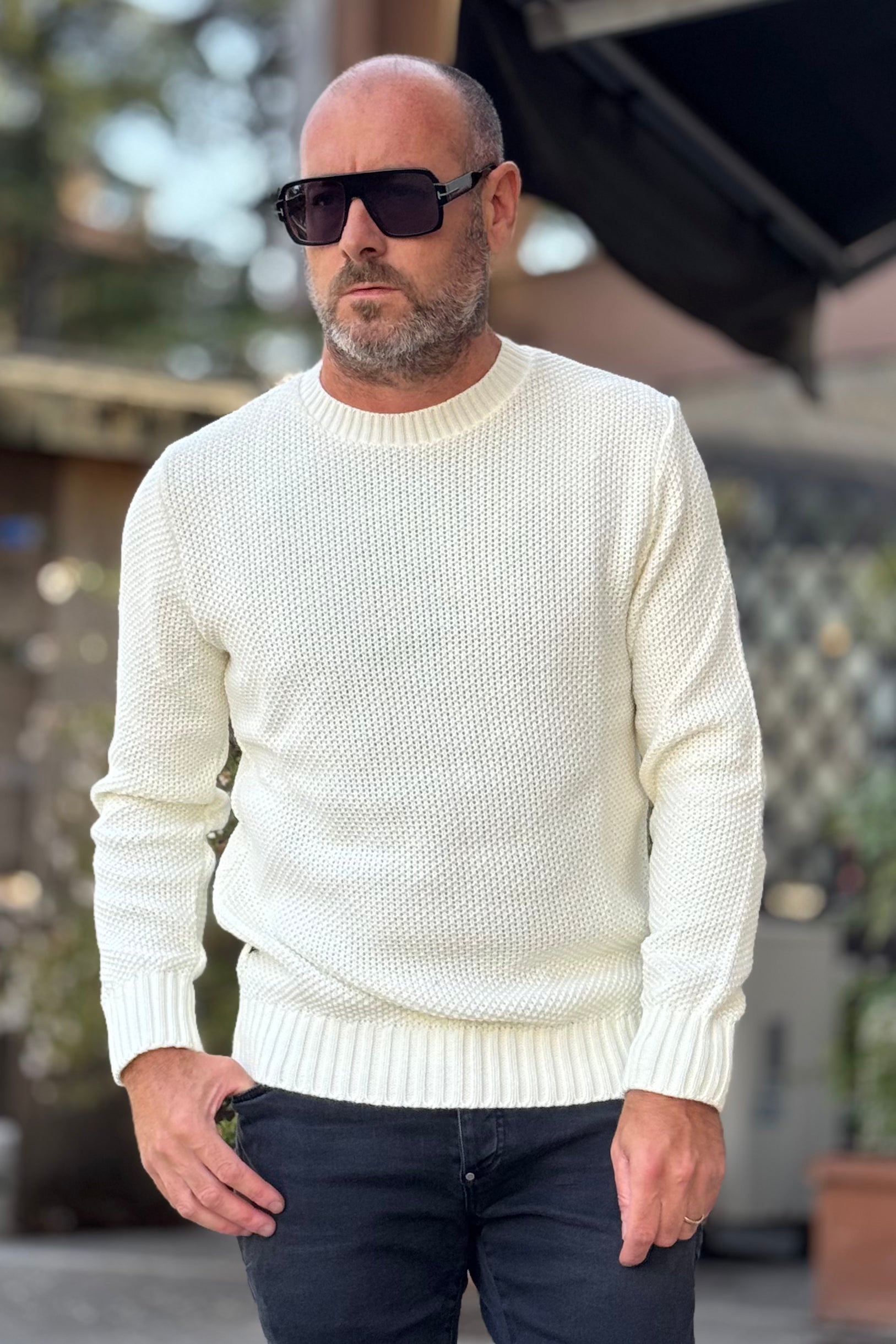 V2 Maglia girocollo trama punto riso disponibile in 3 colori