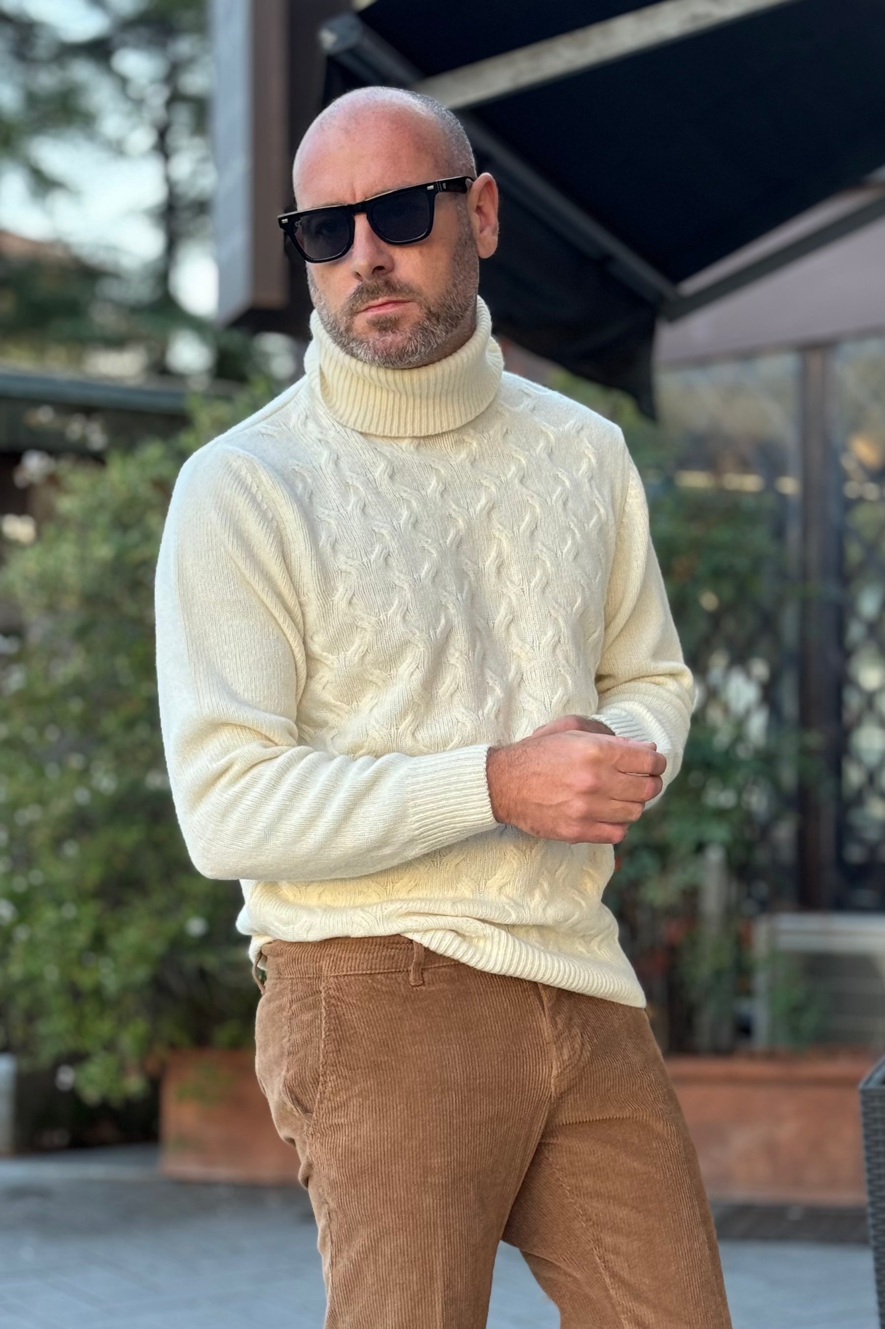 TELAMIRA MAGLIA COLLO ALTO IN CASHMERE DISPONIBILE IN 4 COLORI