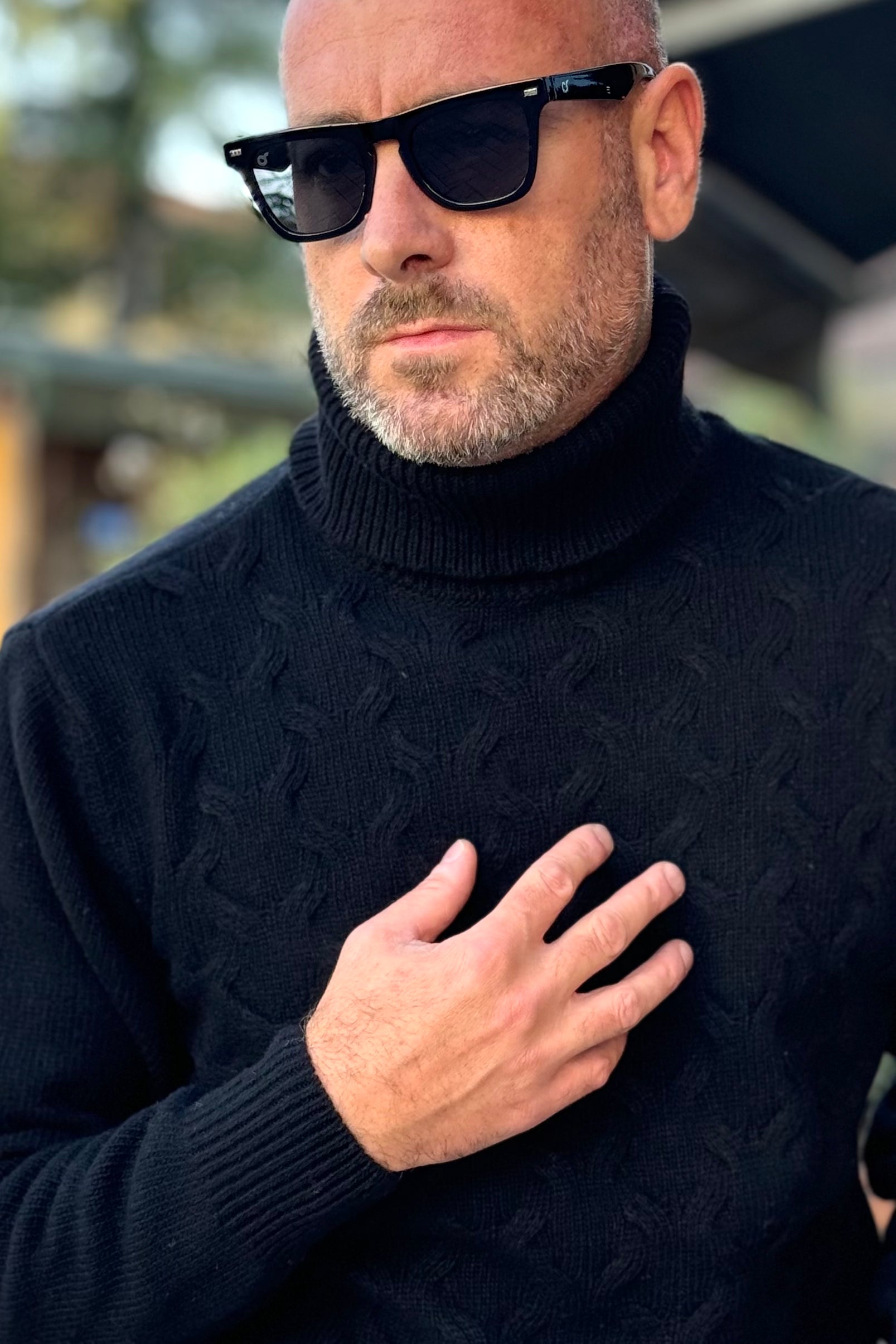 TELAMIRA MAGLIA COLLO ALTO IN CASHMERE DISPONIBILE IN 4 COLORI