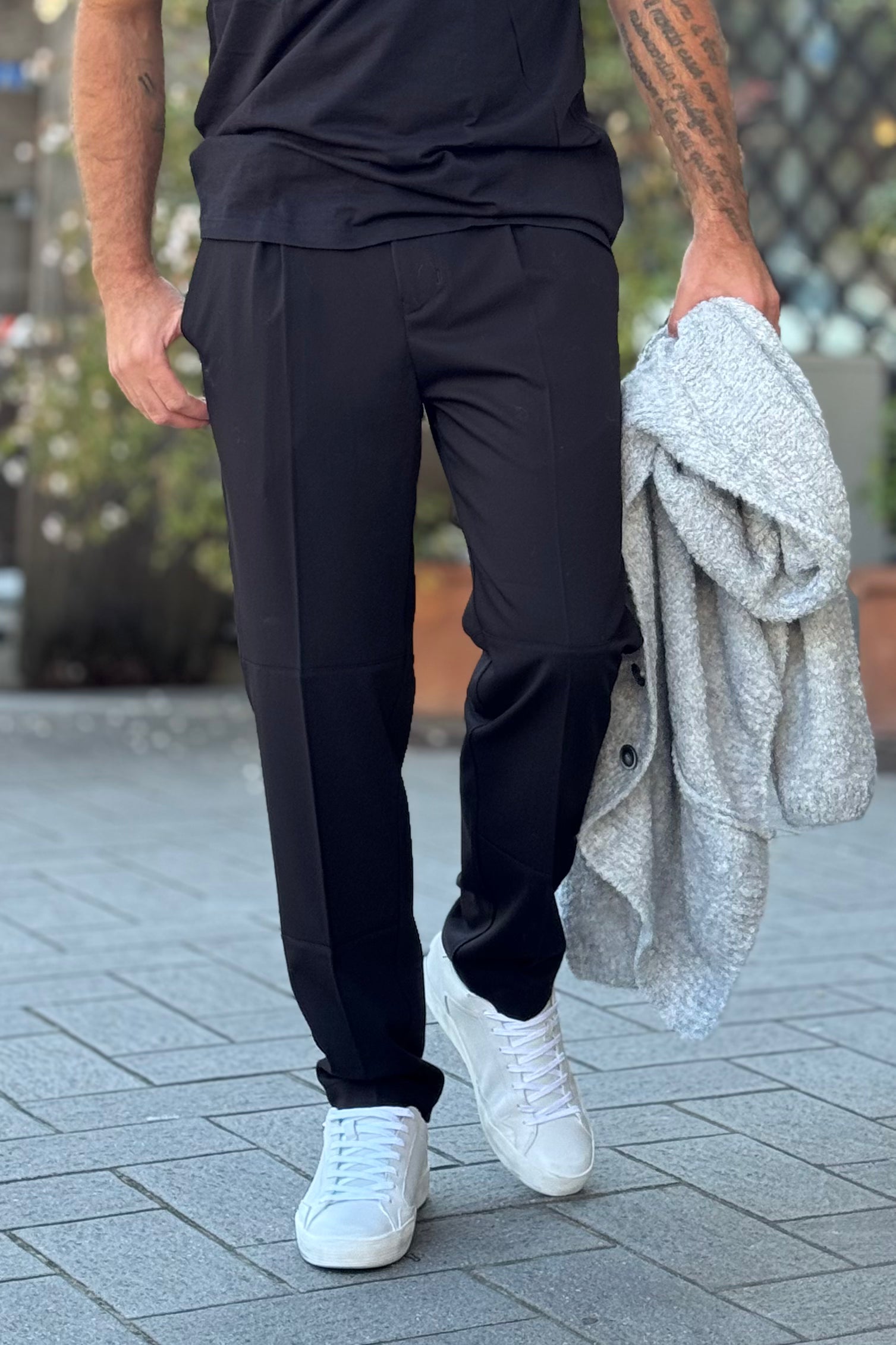DANIELE ALESSANDRINI PANTALONE CON PINCE DISPONIBILE IN 2 COLORI