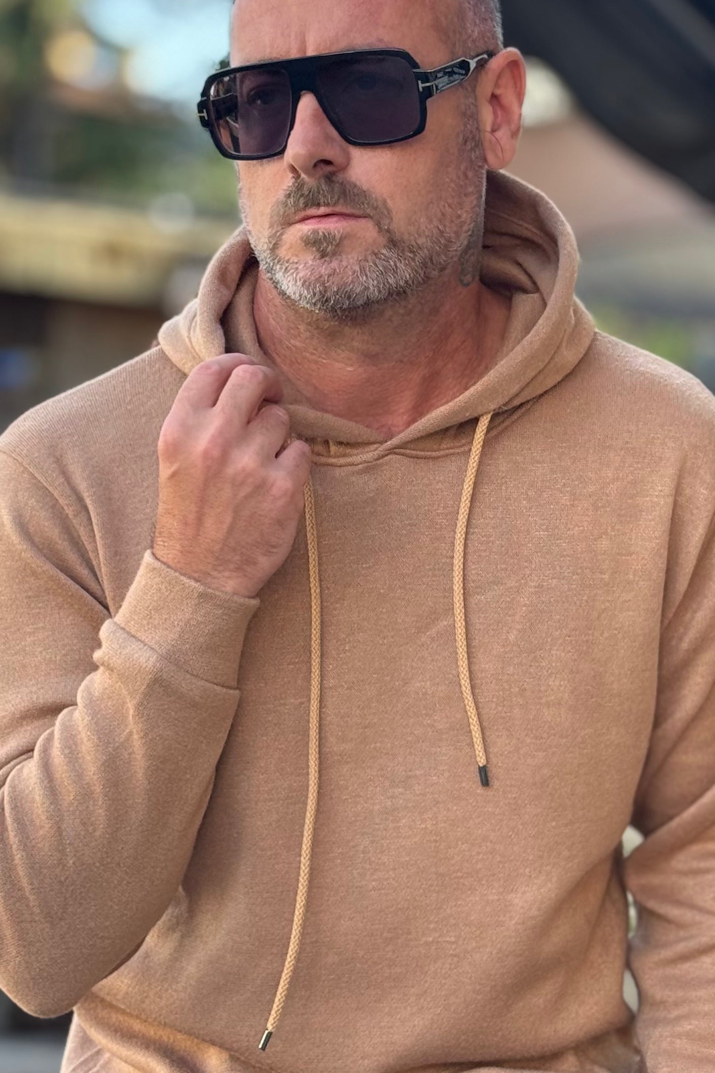 BICOLORE FELPA IN MAGLIA CON CAPPUCCIO DISPONIBILE IN 2 COLORI