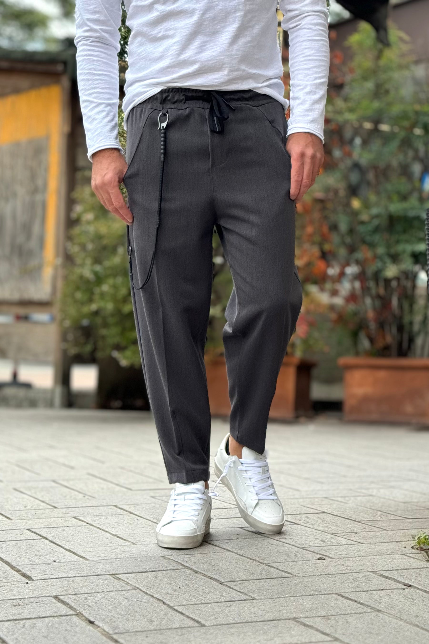 XAGON MAN PANTALONE CON ELASTICO IN VITA DISPONIBILE IN 2 COLORI