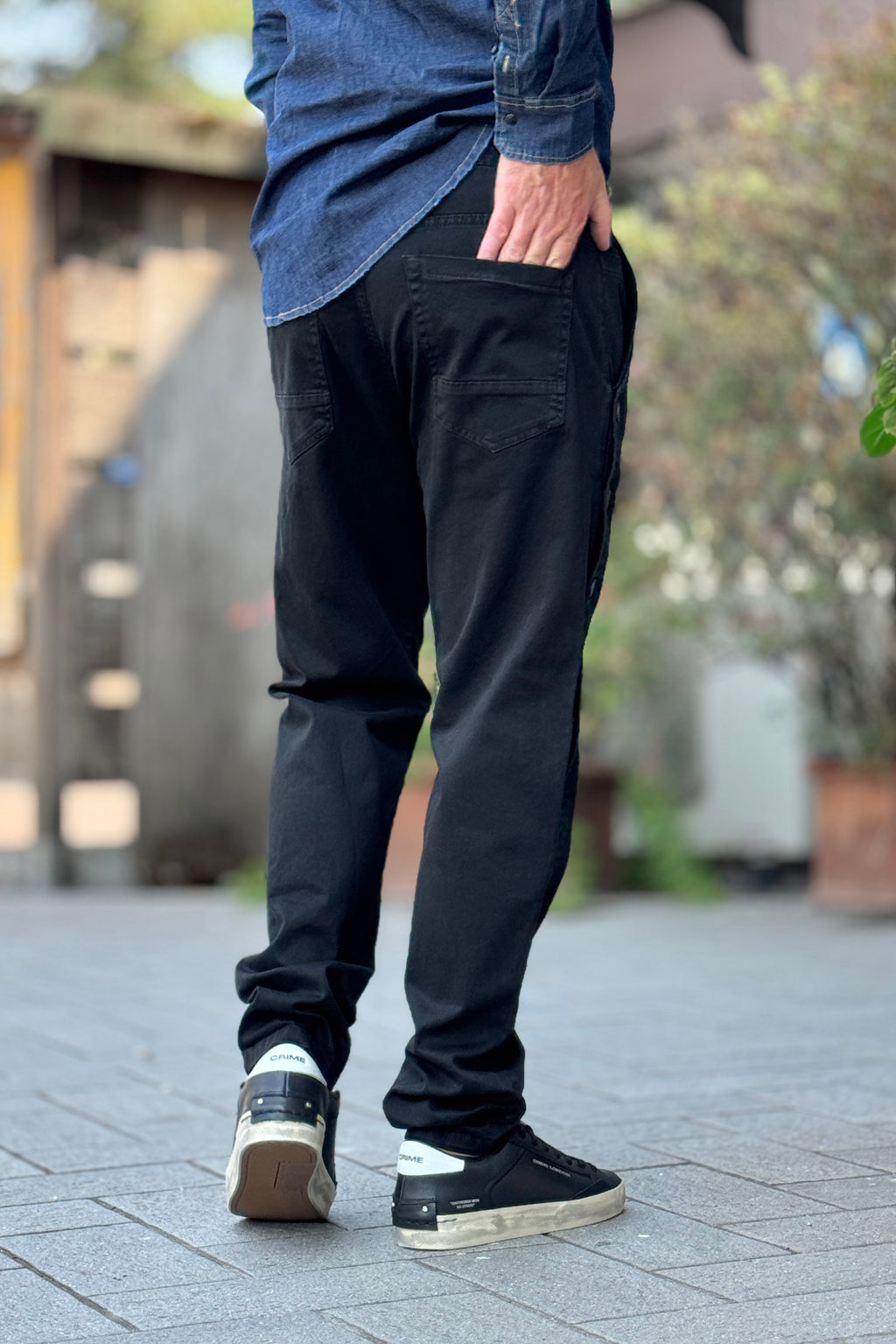 XAGON MAN PANTALONE BOTTONI DISPONIBILE IN 2 COLORI