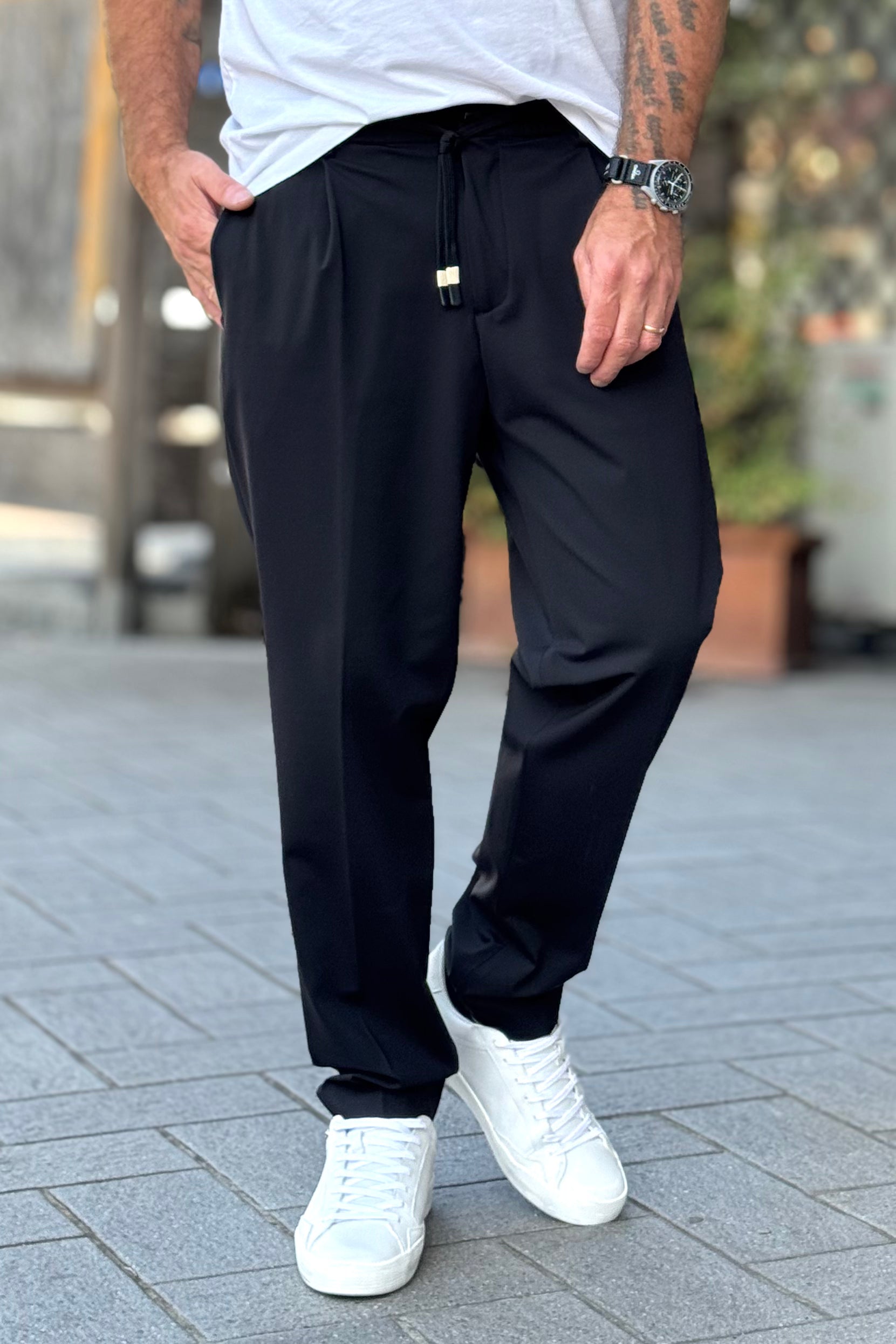 DANIELE ALESSANDRINI PANTALACCIO CON PINCE IN TESSUTO TECNICO