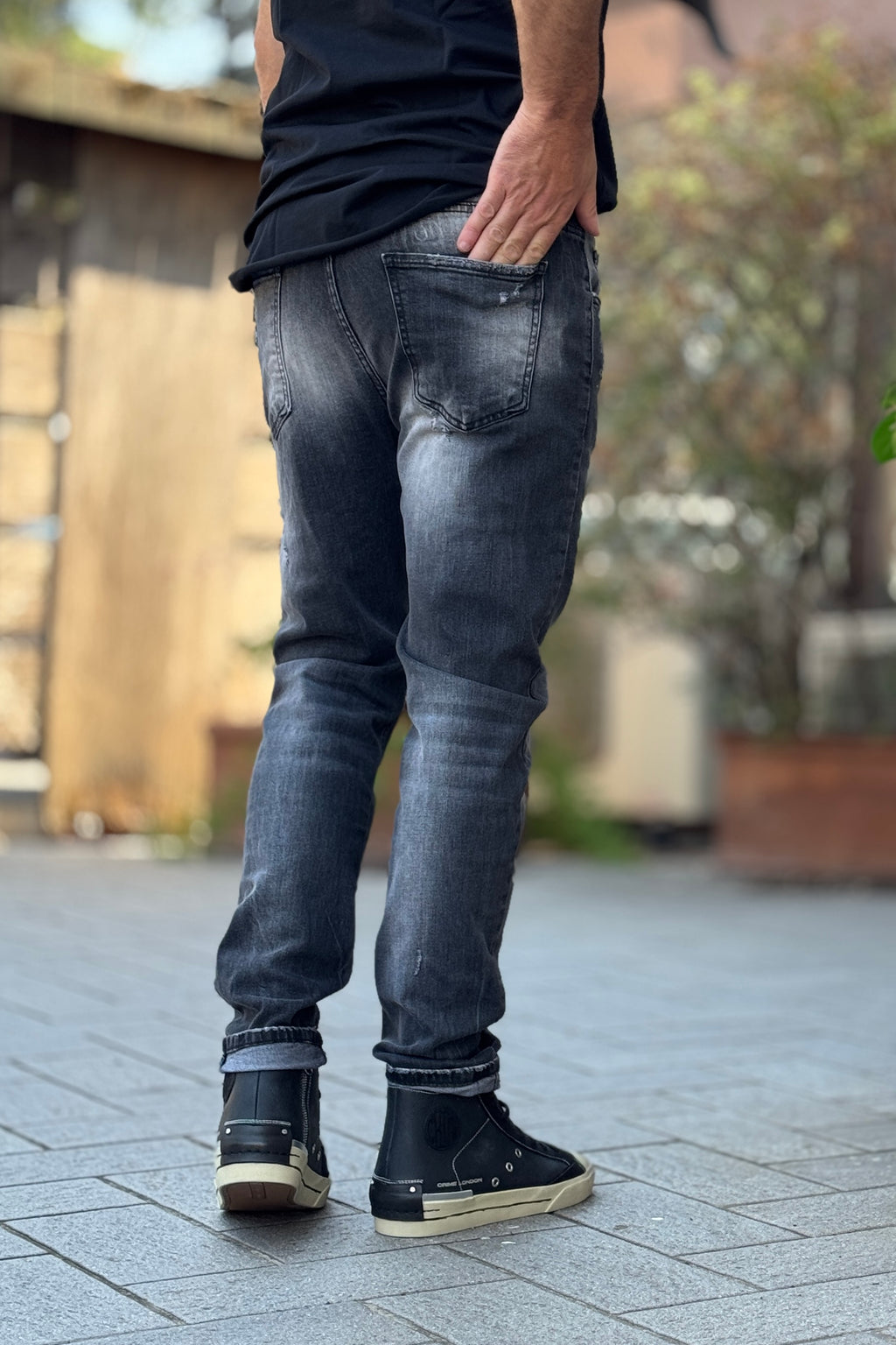 XAGON MAN JEANS CON ABRASIONI E SPLASH COLORE GRIGIO
