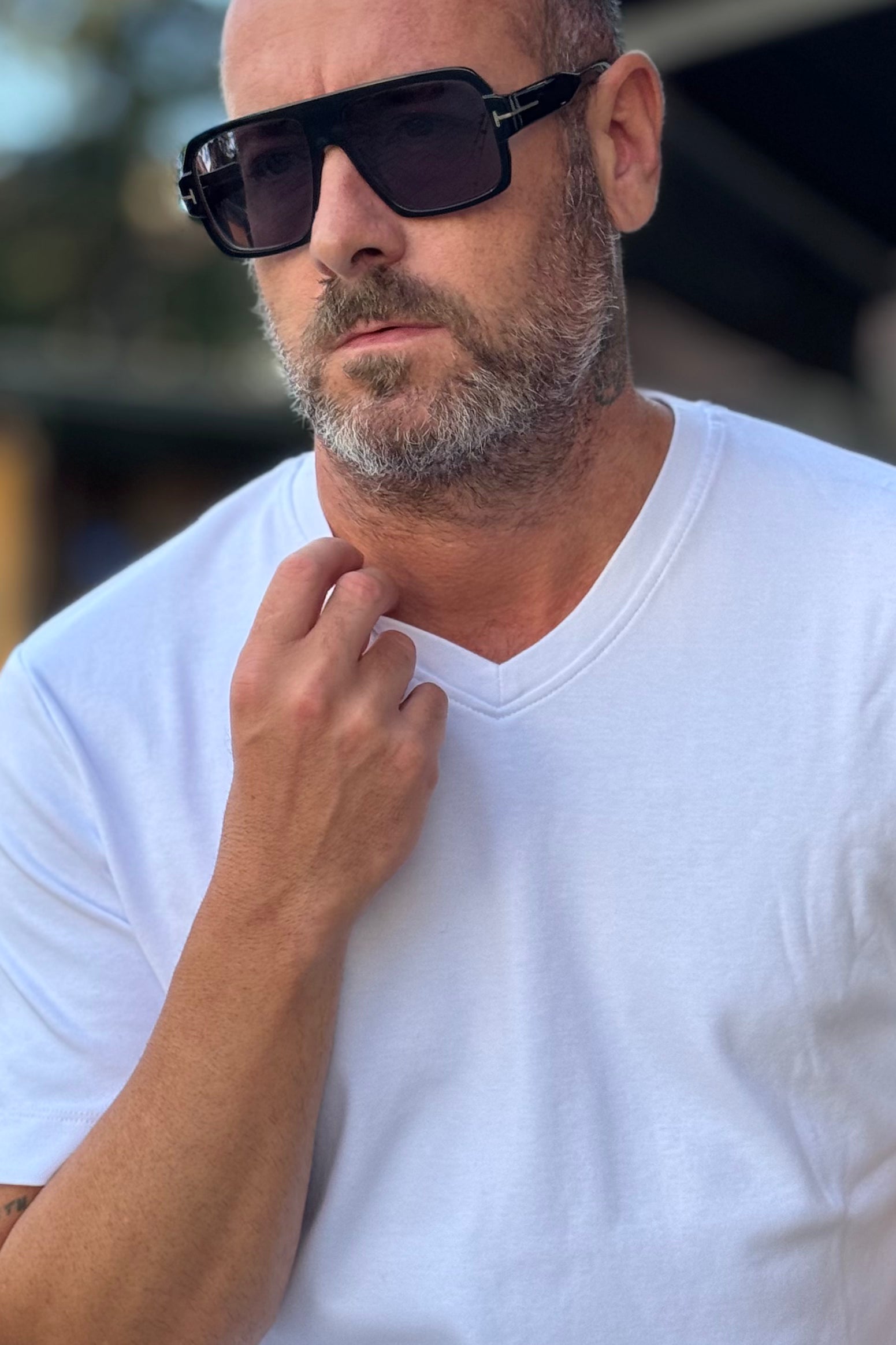 I MARSILI TSHIRT V-NECK COTONE MASSICCIO DISPONIBILE IN 2 COLORI