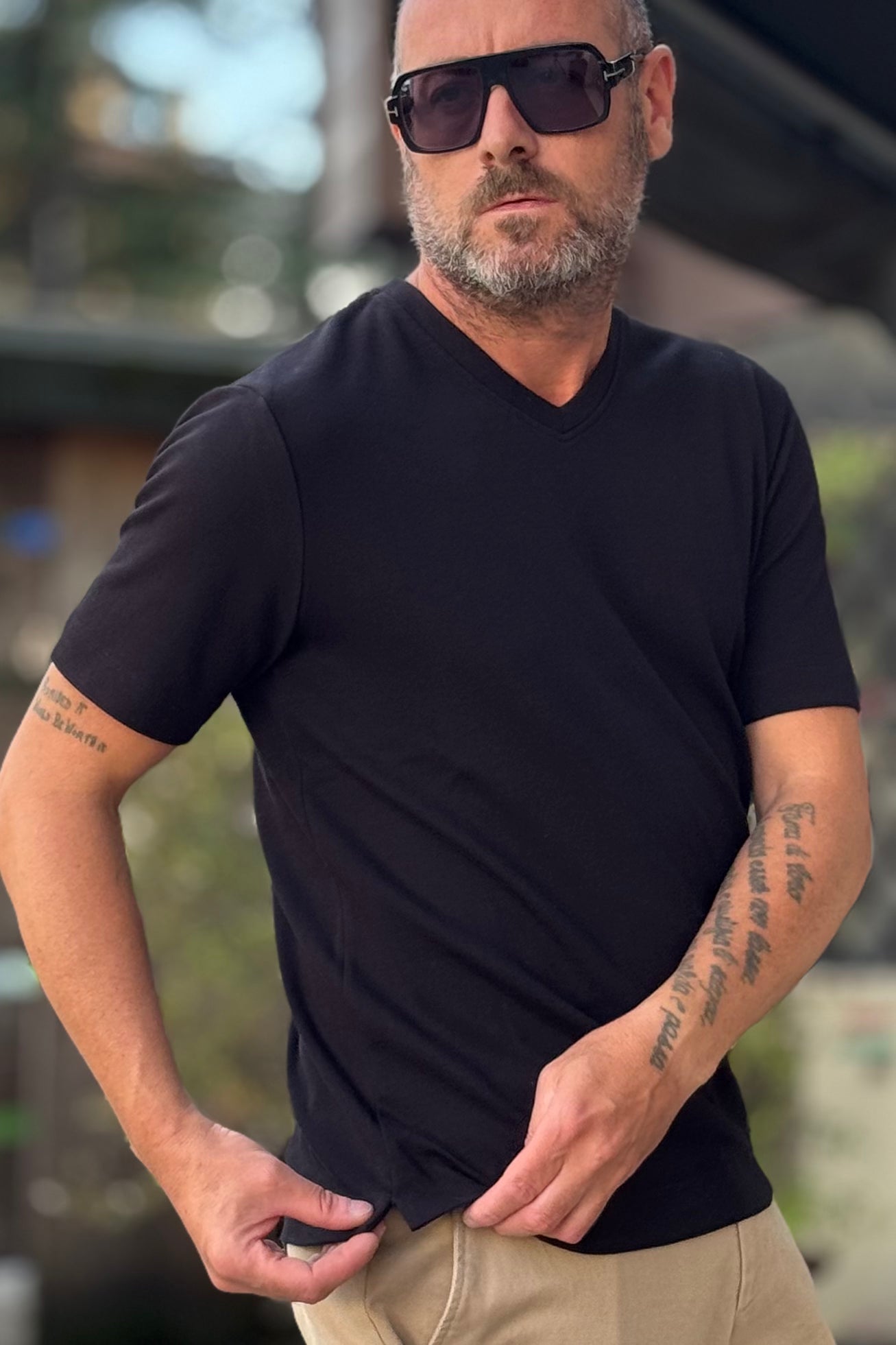 I MARSILI TSHIRT V-NECK COTONE MASSICCIO DISPONIBILE IN 2 COLORI