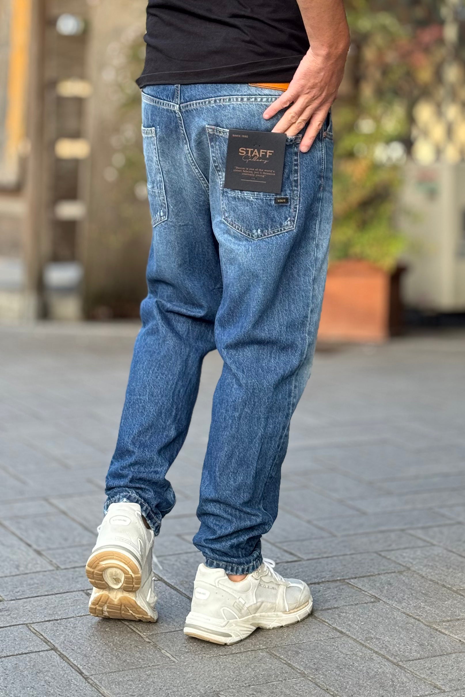 STAFF JEANS BAGGY CROPPED CON MICRO ABRASIONI