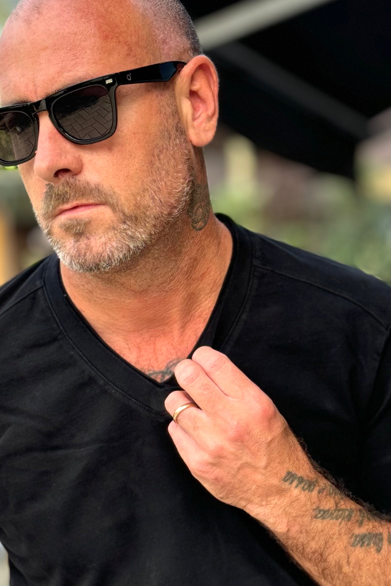 Anima CTN01 t-shirt v-neck in cotone disponibile in 3 colori