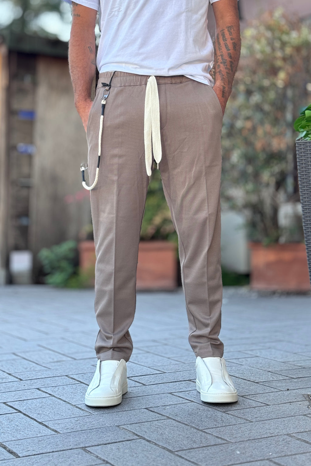 TELAMIRA PANTALACCIO CON COULISSE IN VITA - TORTORA