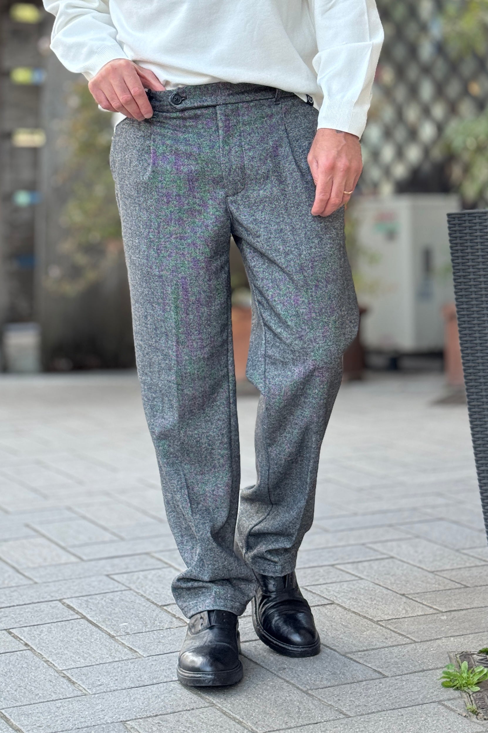 TELAMIRA PANTALONE CON PINCES SPIGATO DISPONIBILE IN 2 COLORI