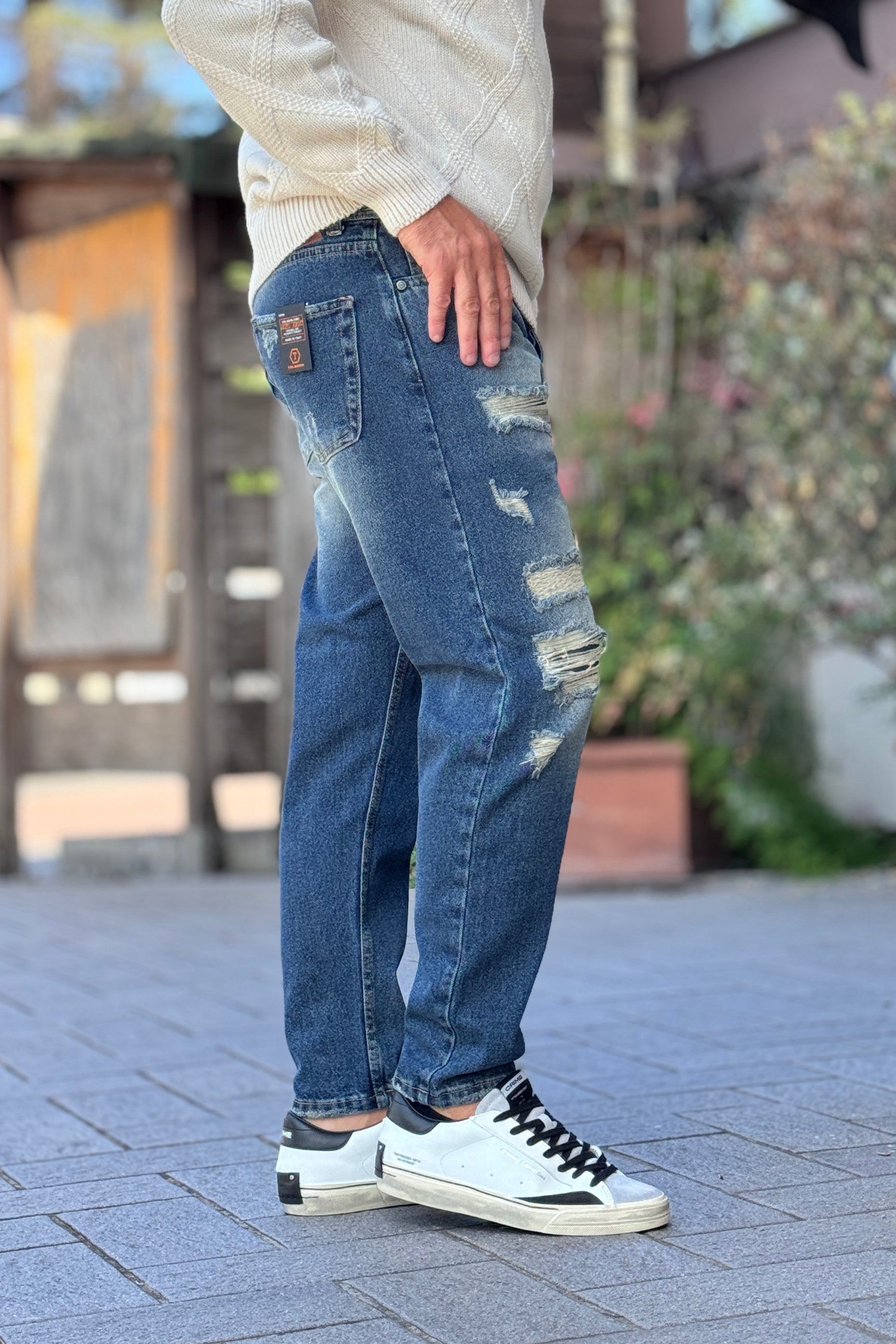 TELAMIRA JEANS CROPPED CON ROTTURE
