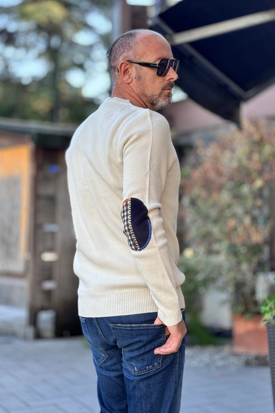 V2 MAGLIA GIROCOOLO TOPPE RICAMATE - BURRO