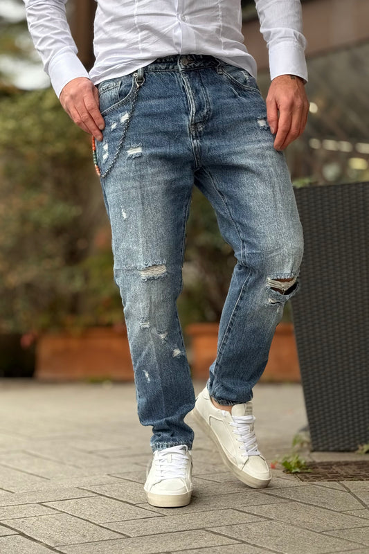 TELAMIRA LTJ043 Jeans carrot fit lavaggio medio chiaro con abrasioni e taglio ginocchio