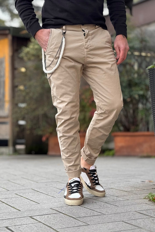 Xagon Man CR4056 Pantalone carrot fit disponibile in 3 colori