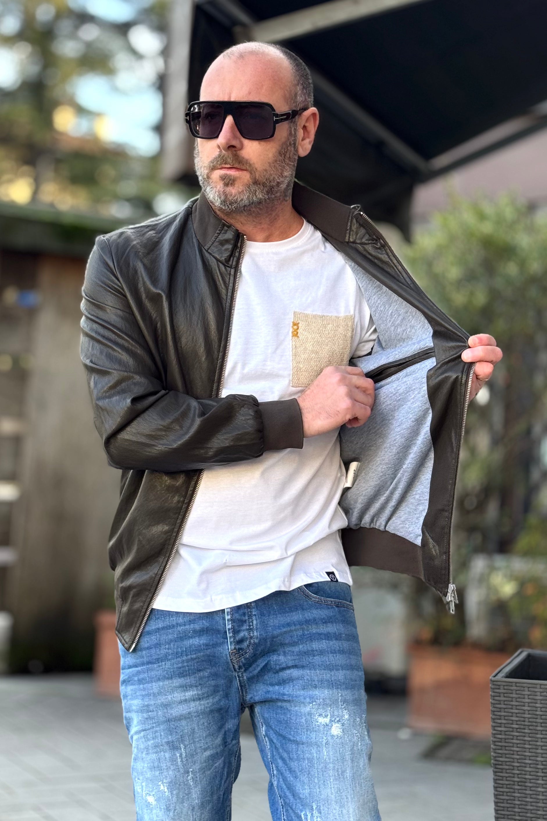 TELAMIRA BOMBER IN ECOPELLE CON COLLO IN PISTAGNA DISPONIBILE IN 2 COLORI - Mania Fashion Clothing