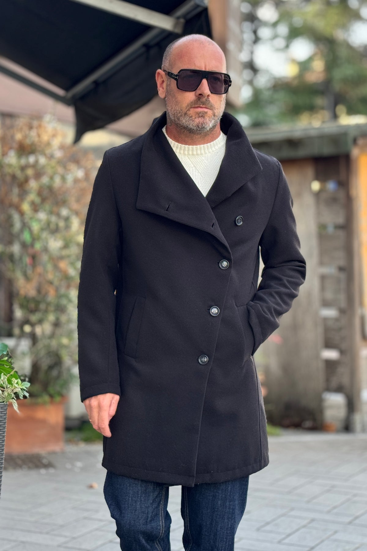 EN AVANCE CAPPOTTO IN PANNO TAGLIO ASSIMETRICO