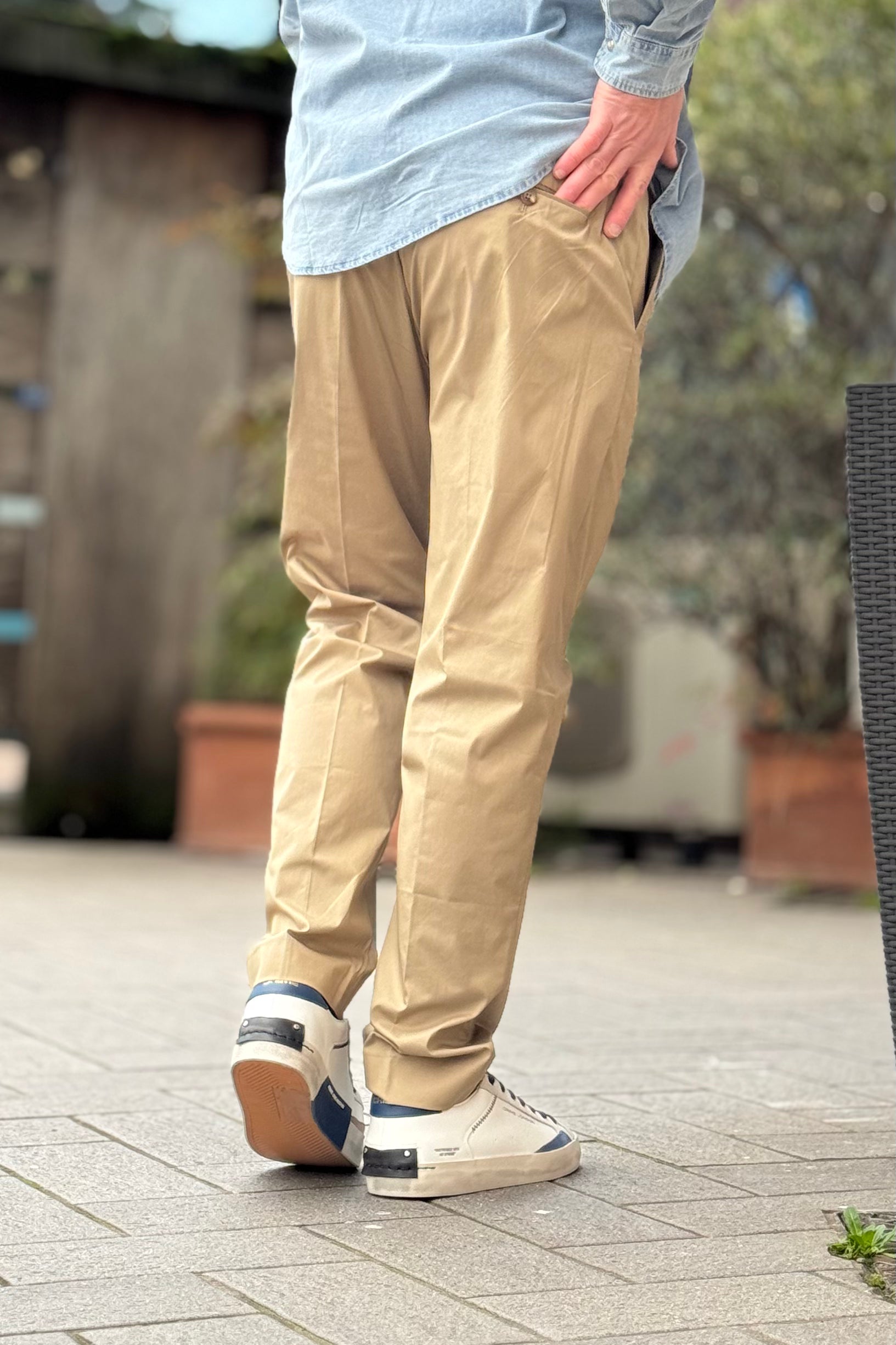 TELAMIRA PANTALONE CHINO IN TESSUTO TECNICO DISPONIBILE IN 5 COLORI