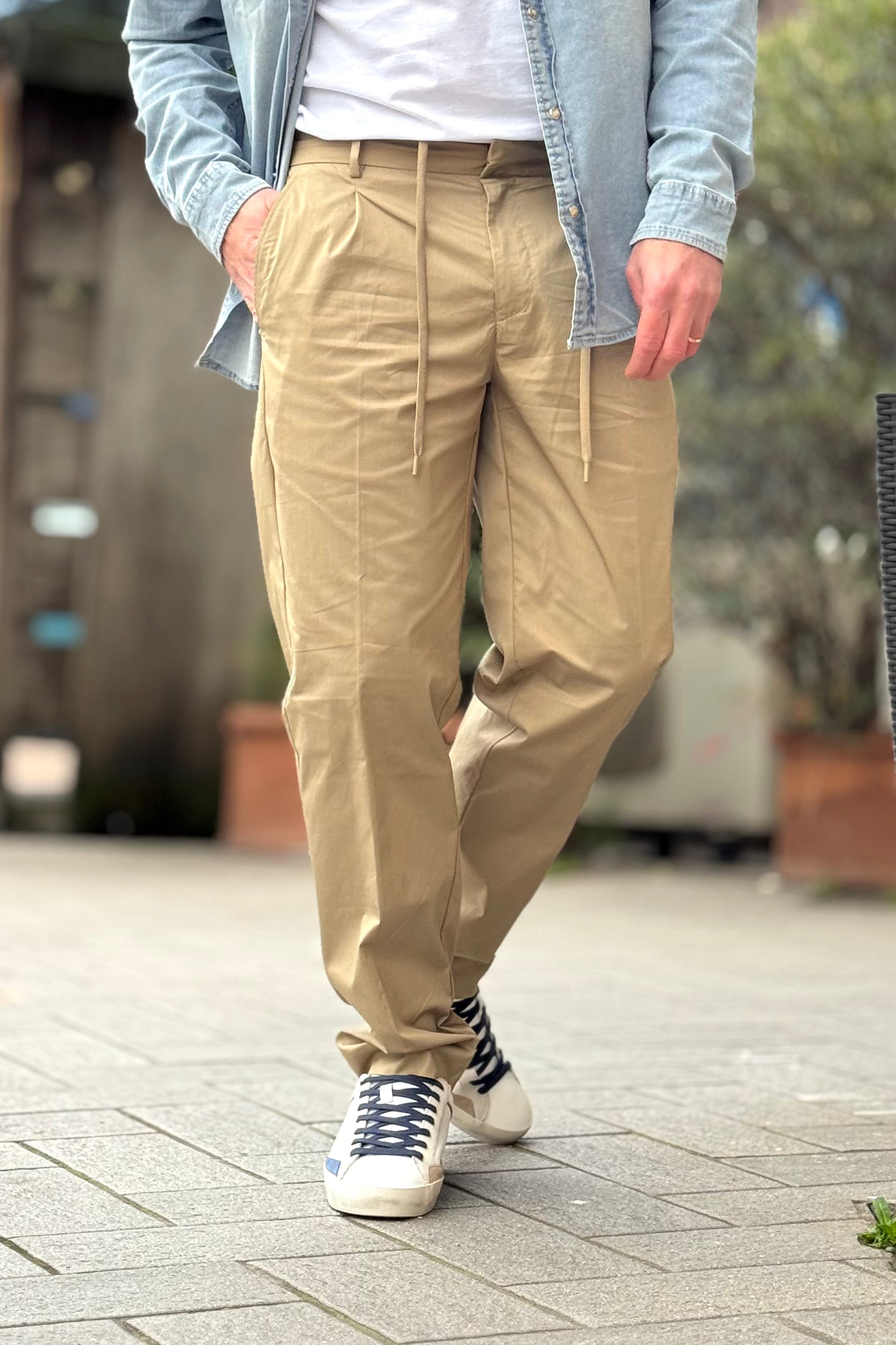 TELAMIRA PANTALONE CHINO IN TESSUTO TECNICO DISPONIBILE IN 5 COLORI