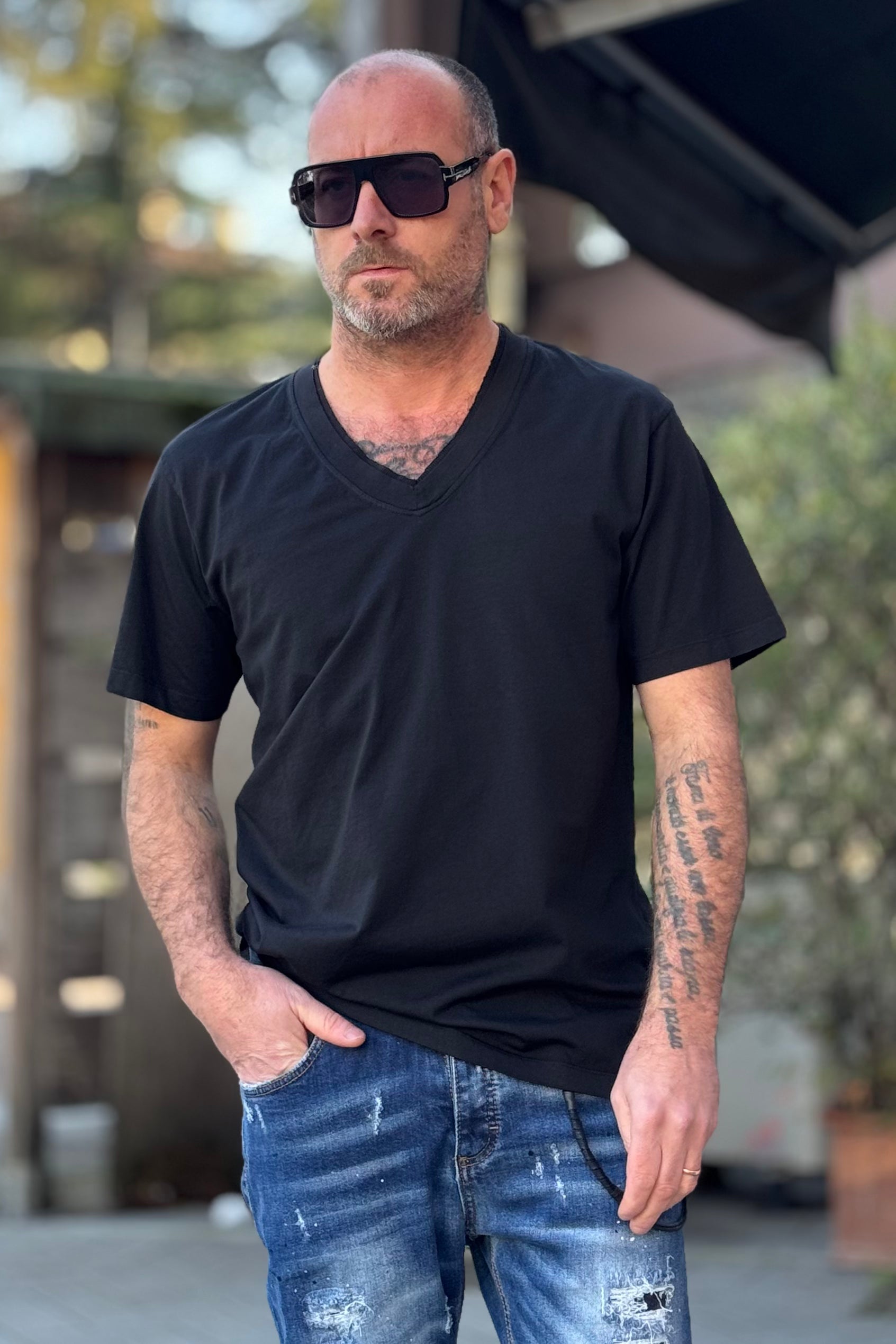 EN AVANCE TSHIRT V-NECK DOPPIO BORDO 4 COLORI