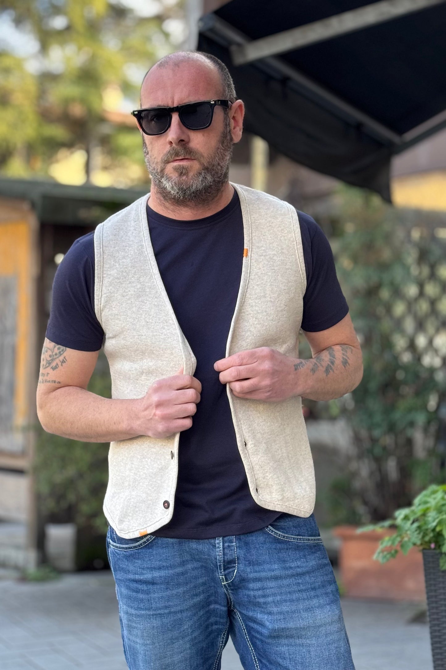 V2 cotton vest