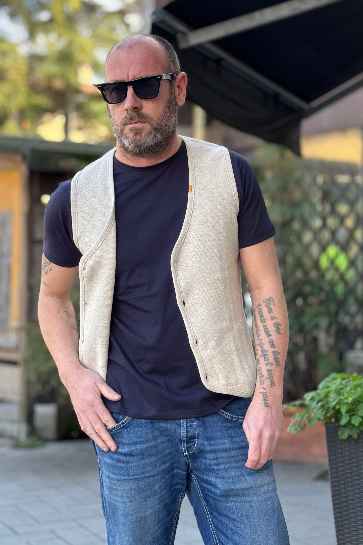 V2 cotton vest