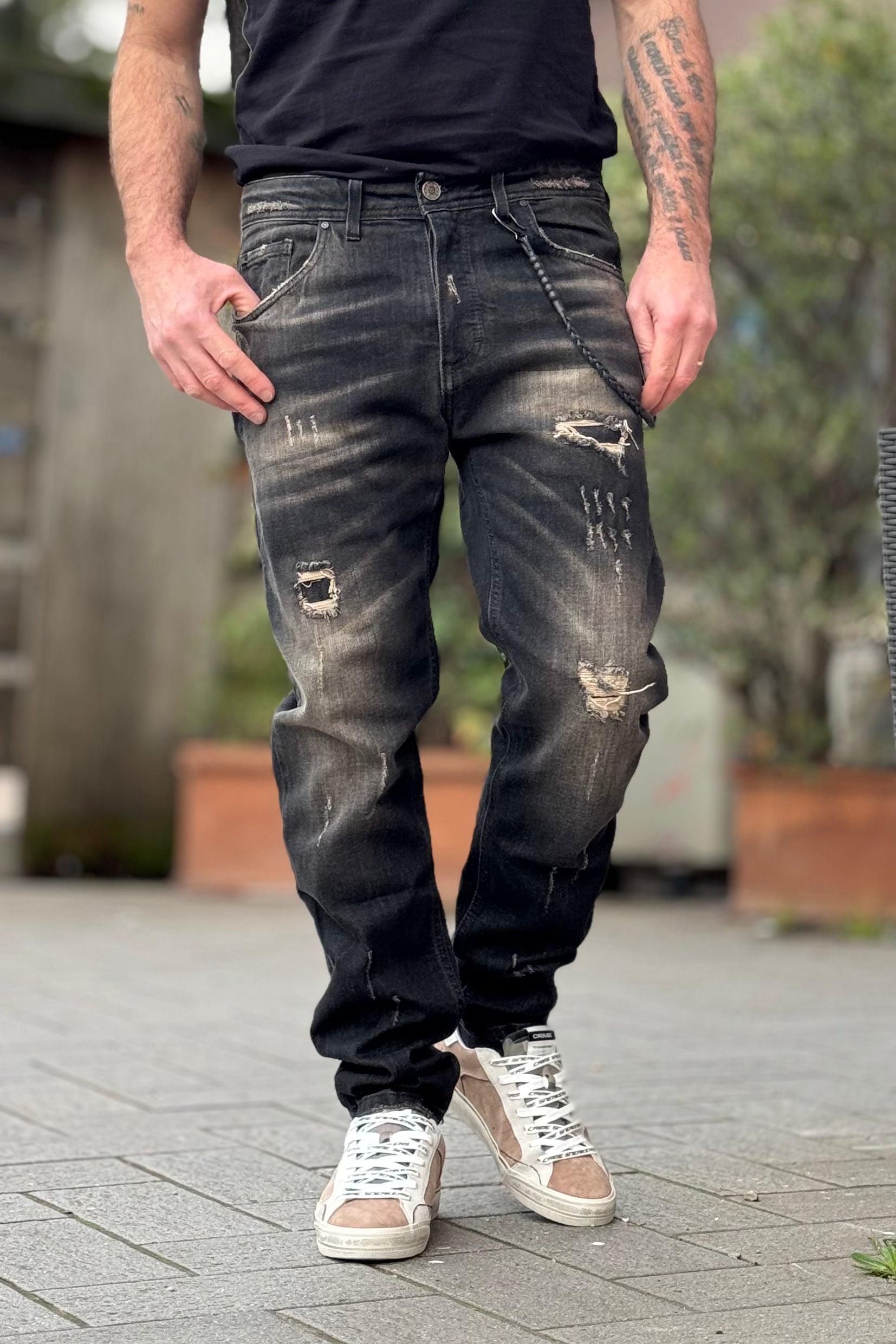 XAGON MAN JEANS CON ROTTURE E ABRASIONI