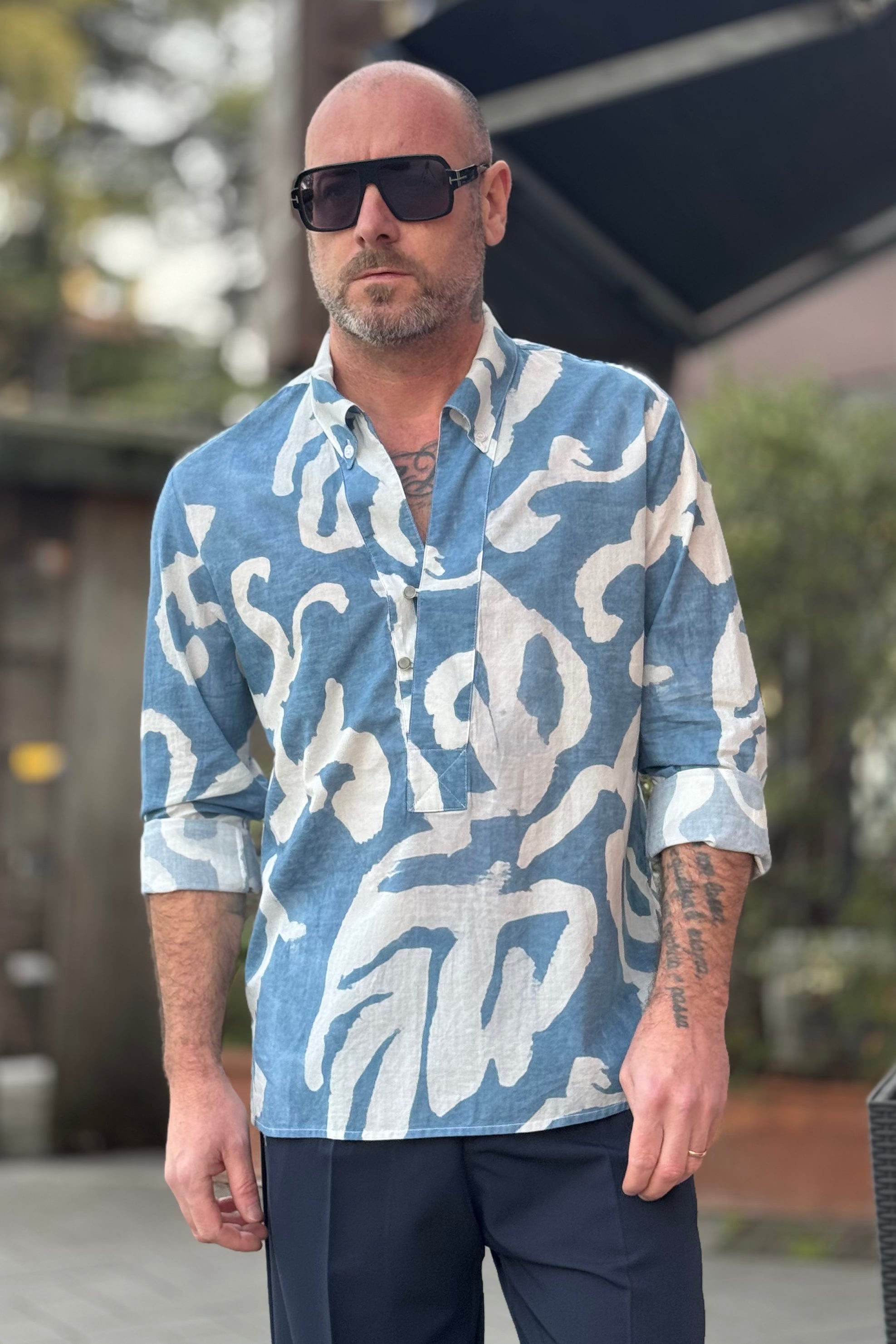 BICOLORE CAMICIA V-NECK FANTASIA