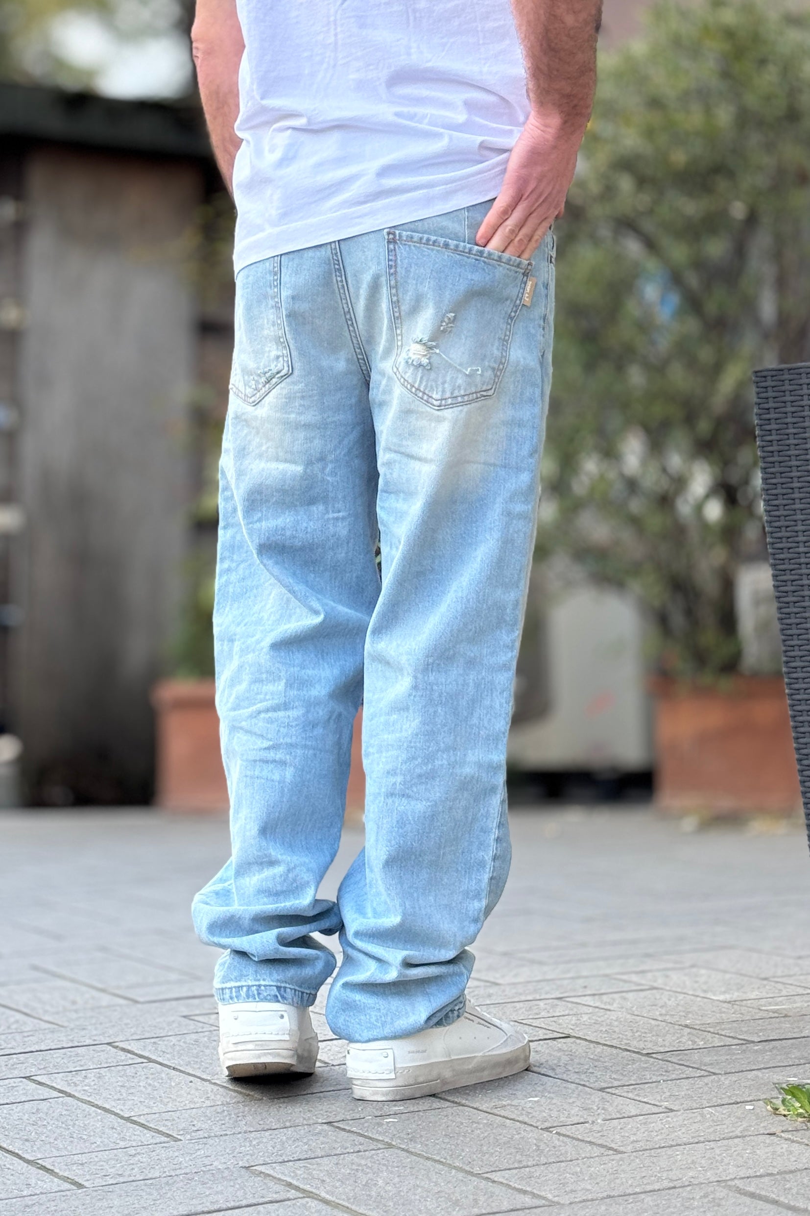 DISPLAJ JEANS MODELLO LARGO