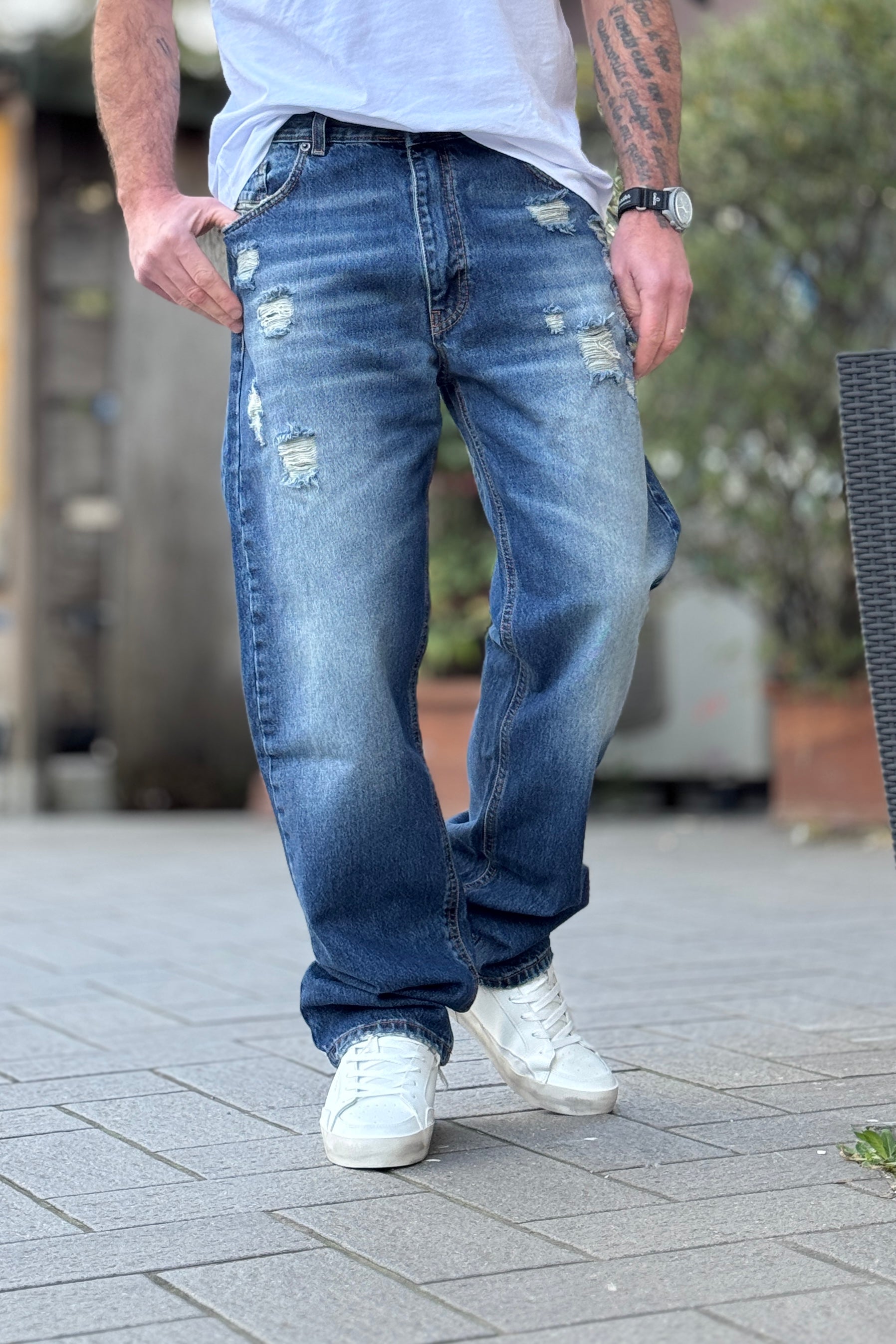 727 JEANS CON ROTTURE E ABRASIONI